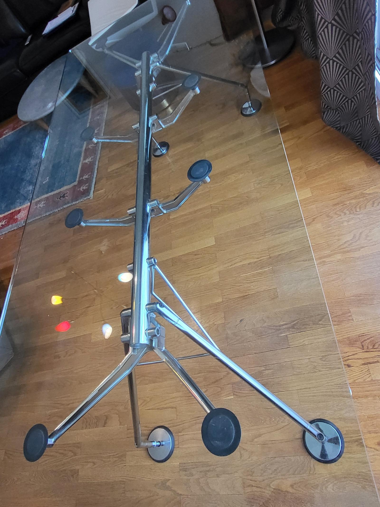 Tischdesign Nomos Sir Norman Foster par Tecno Italie, Mitte des Jahrhunderts im Angebot 2