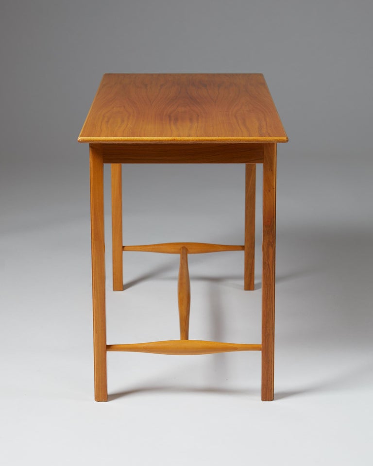 Table Designed by Josef Frank for Svenskt Tenn, Sweden, 1950s In Good Condition For Sale In Stockholm, SE