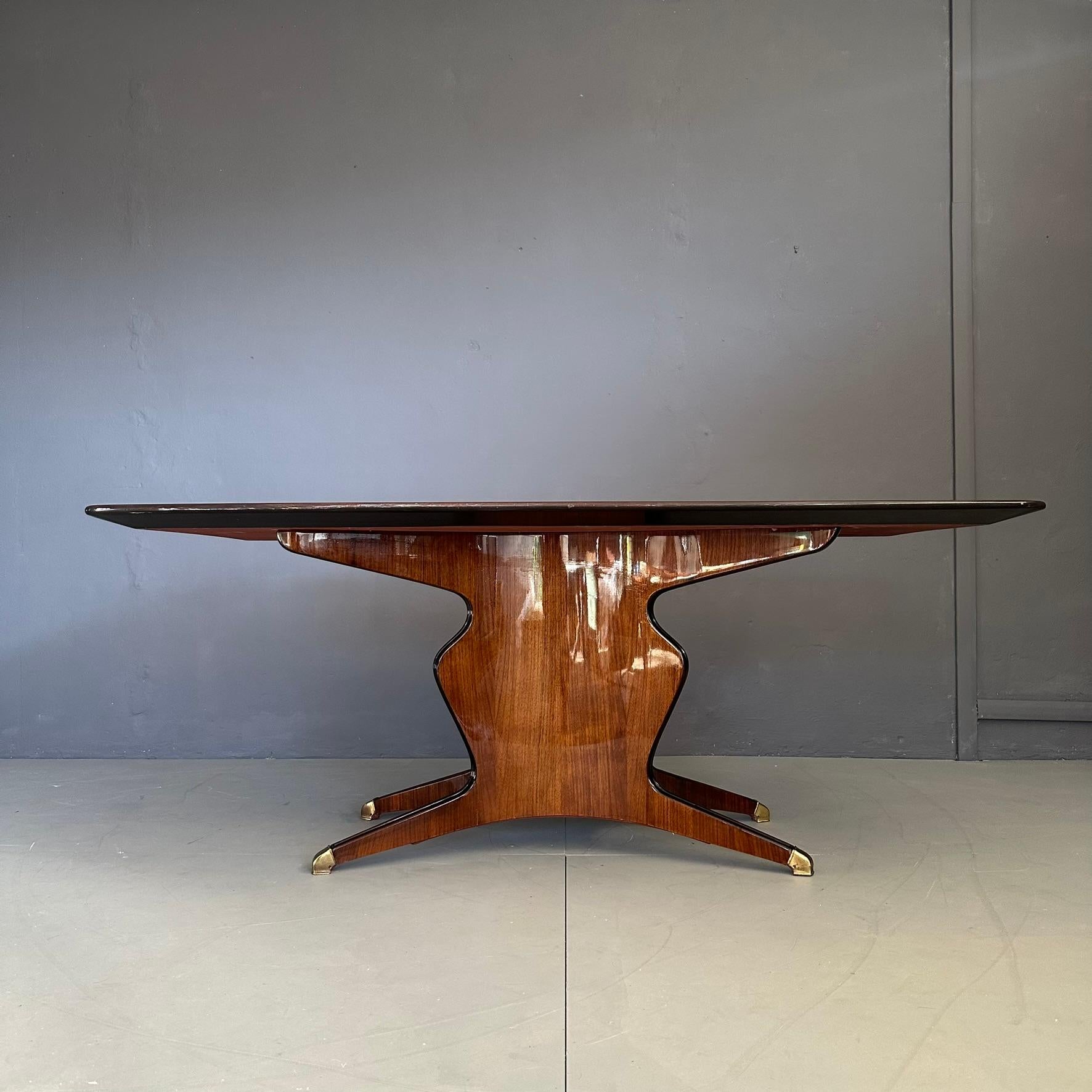 Von Osvaldo Borsani entworfener Tisch, hergestellt von Fossati Attilio&Arturo von  1950 im Angebot 2