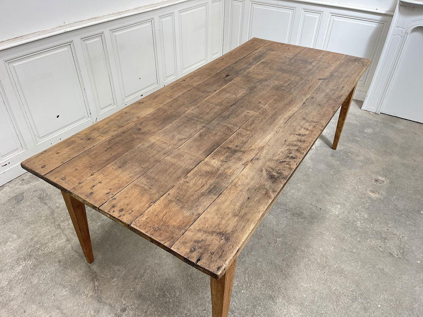 Table en chêne Sallanches, 1900 en Bueno estado para la venta en ALBIGNY-SUR-SAÔNE, FR
