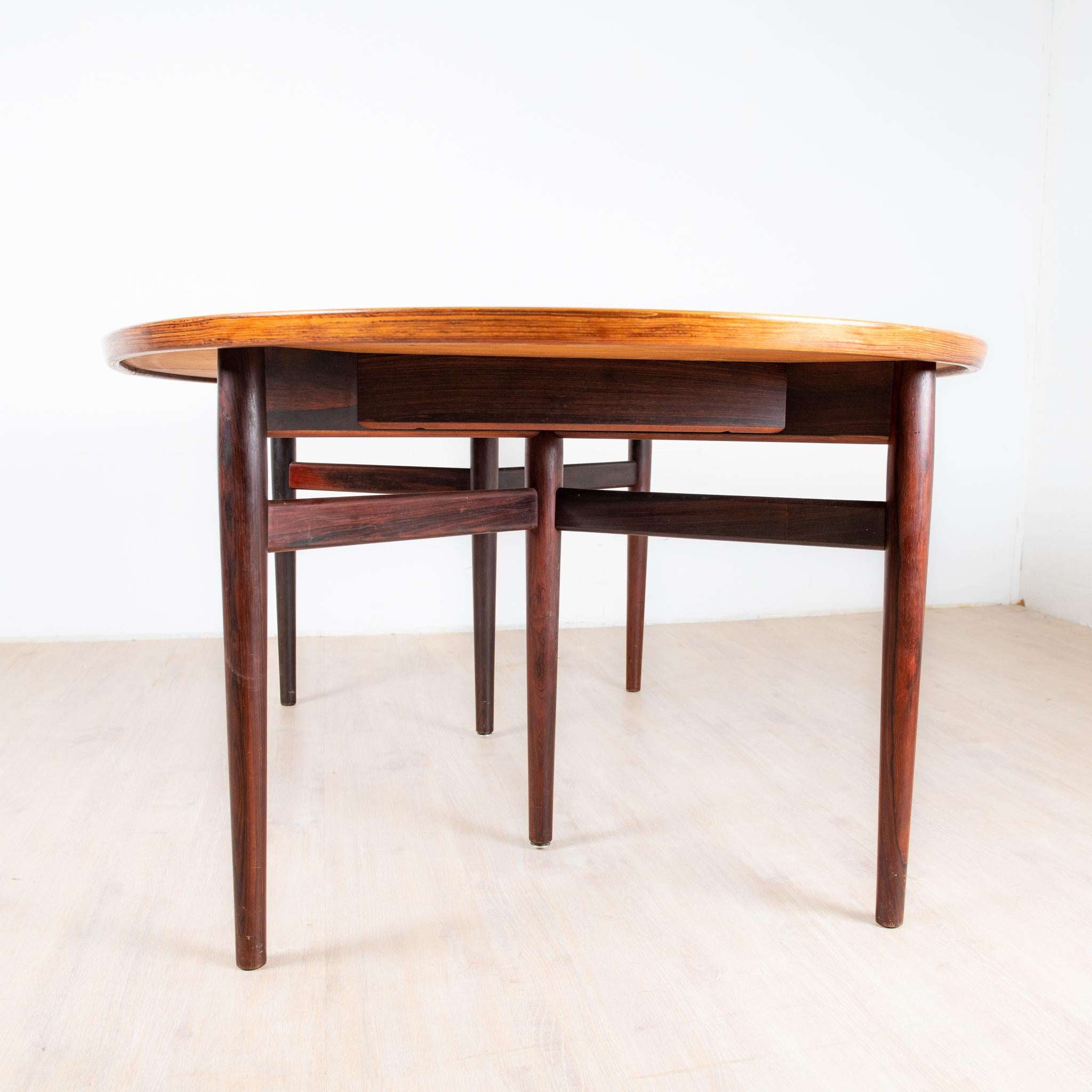 Européen Table en palissandre modèle 212, Arne Vodder, Sibast Furniture Danemark en vente