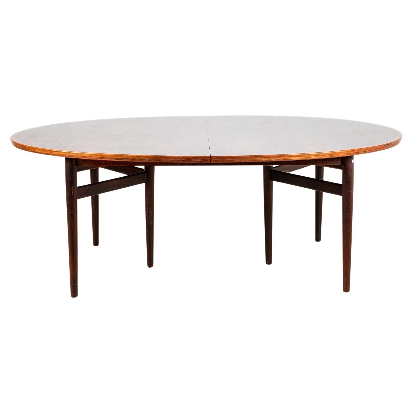 Table en palissandre modèle 212, Arne Vodder, Sibast Furniture Danemark