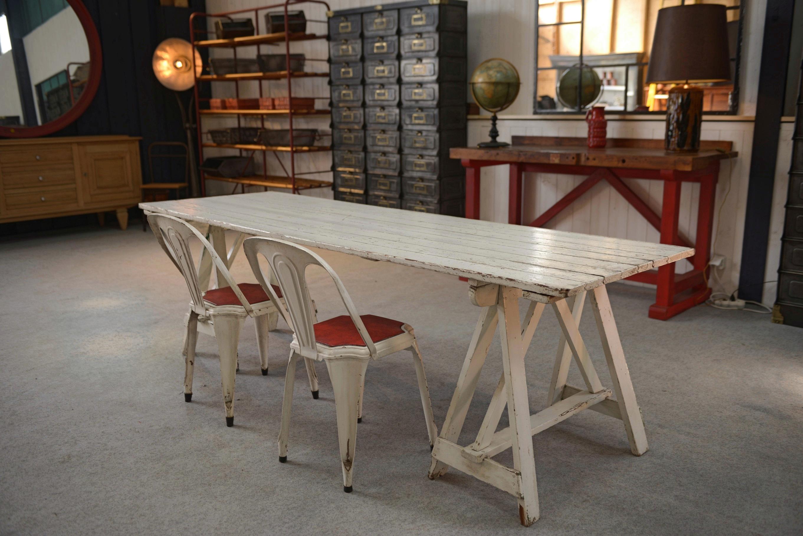 Table en pin patine blanche Años 50 en venta 2