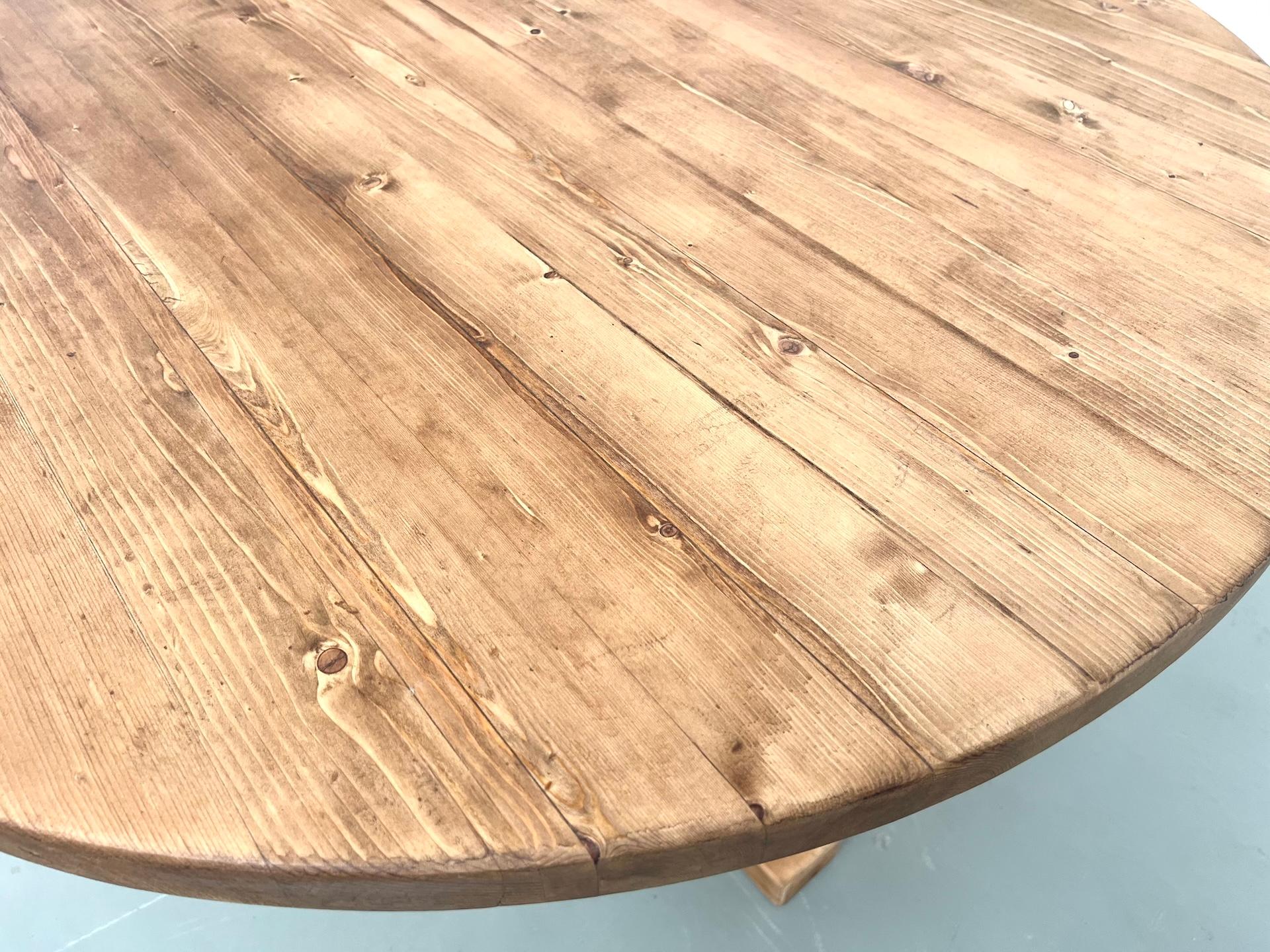 Table ronde Les Arcs - 1970 DLG Charlotte Perriand en vente 5