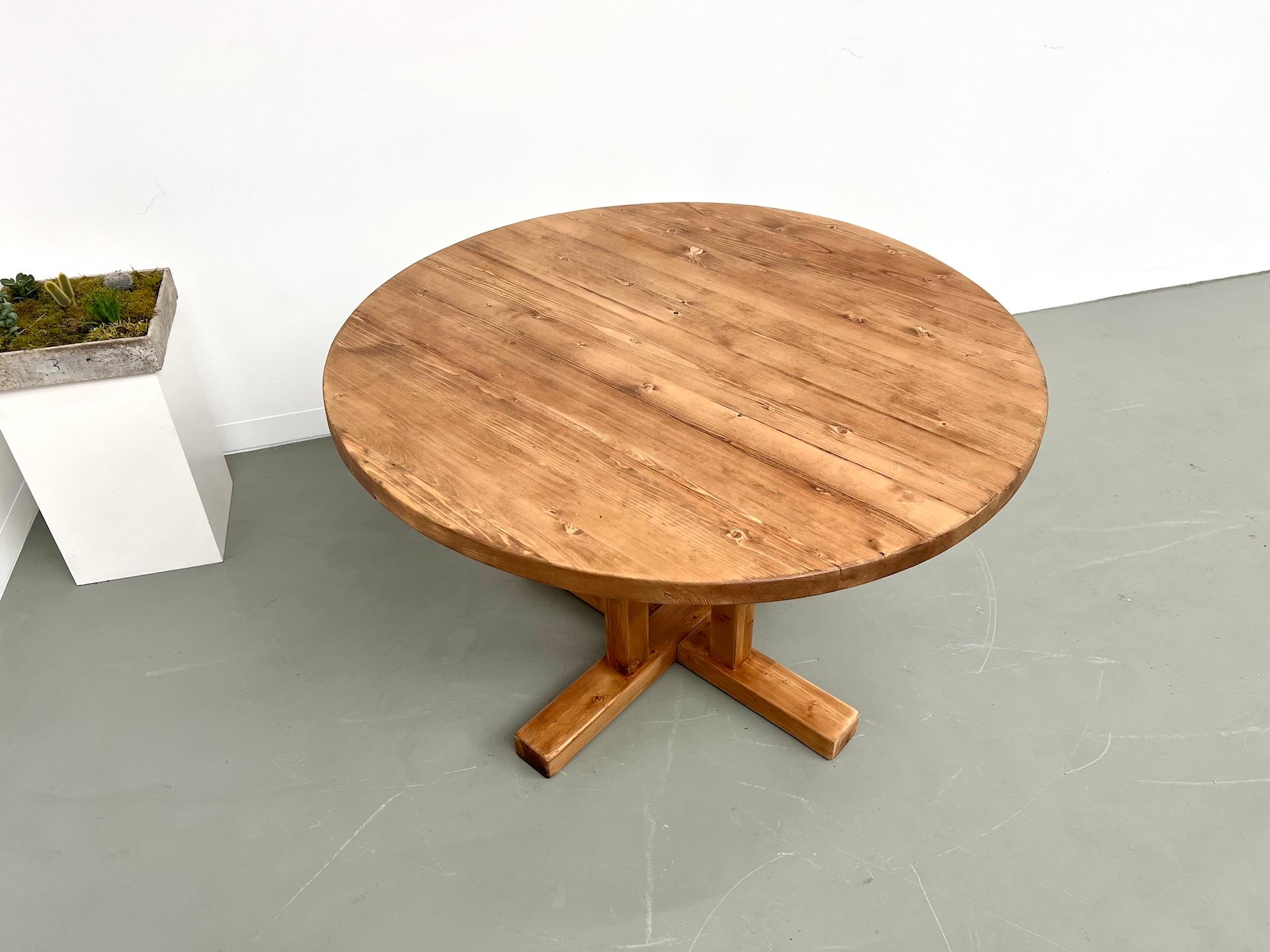 Table ronde Les Arcs - 1970 DLG Charlotte Perriand en vente 12