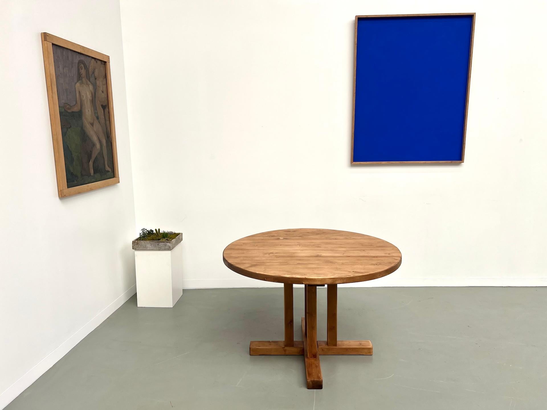 Table ronde Les Arcs - 1970 DLG Charlotte Perriand en vente 1