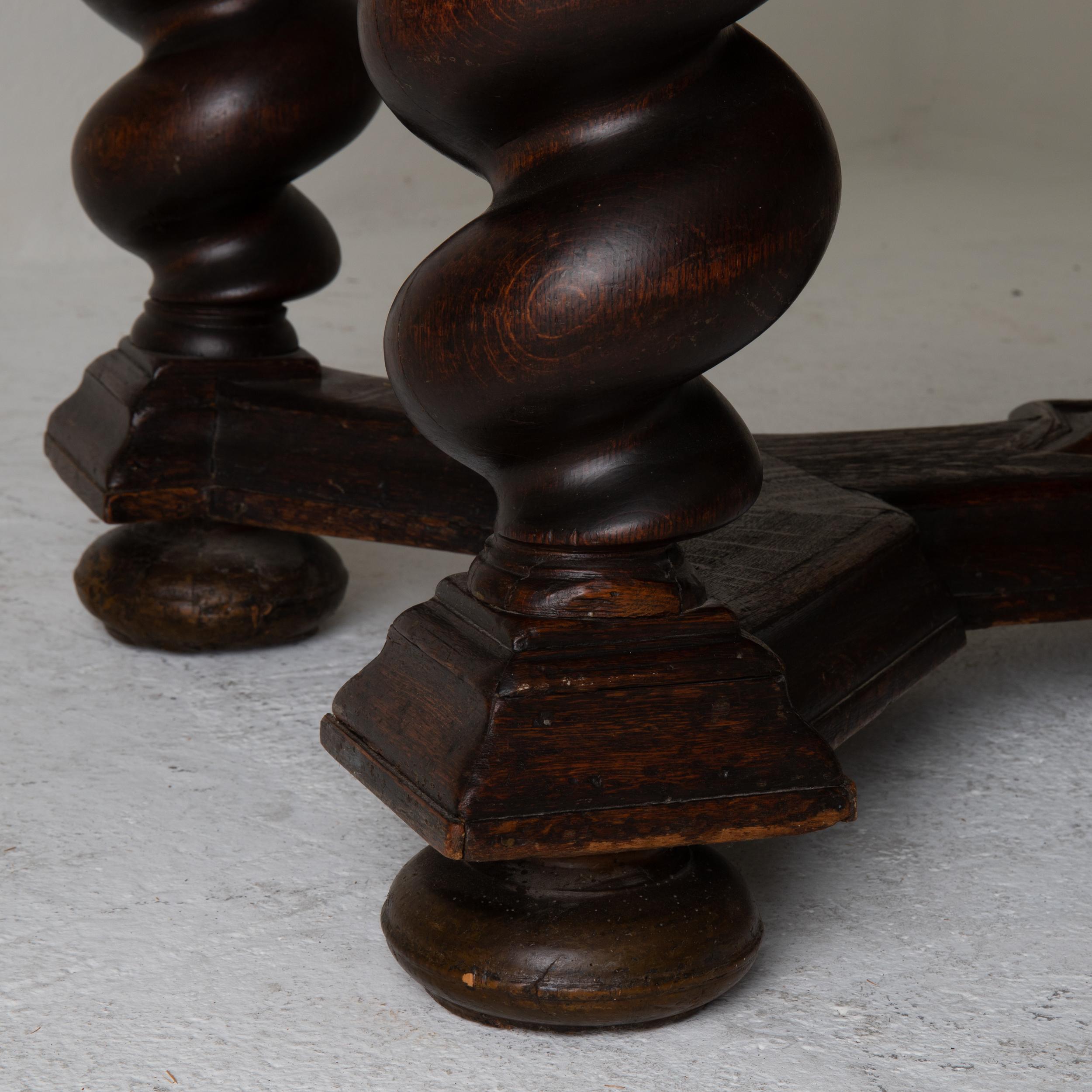 18th Century Table Extendable Swedish Baroque Oak Swedish