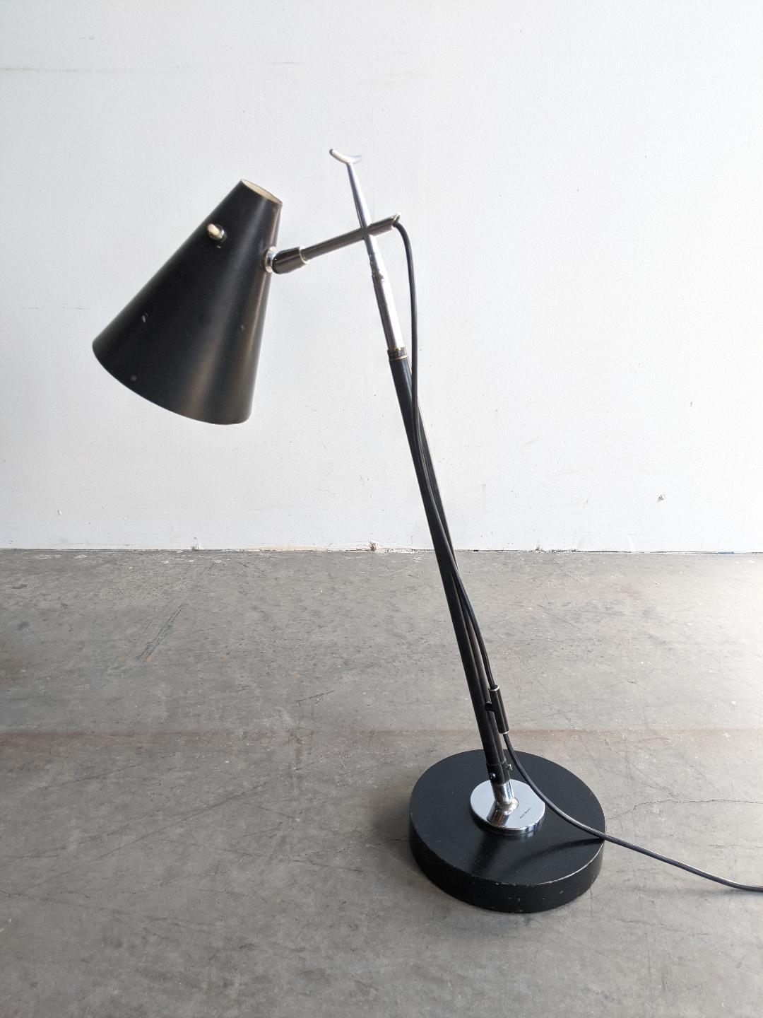 Table / Floor Lamp by Giuseppe Ostuni, circa 1955 For Sale 3