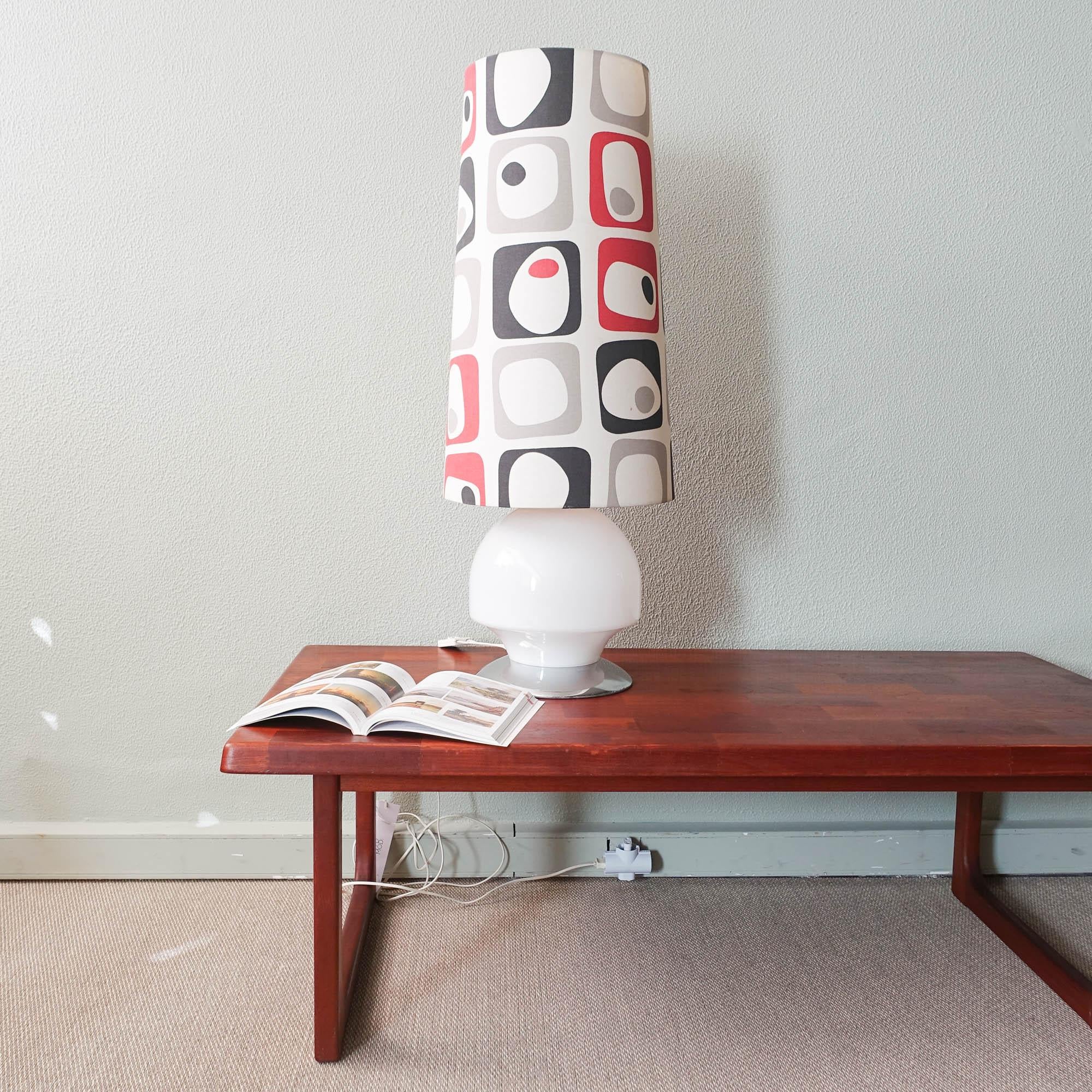 Table / Floor Lamp from Marinha Grande, 1960's For Sale 6