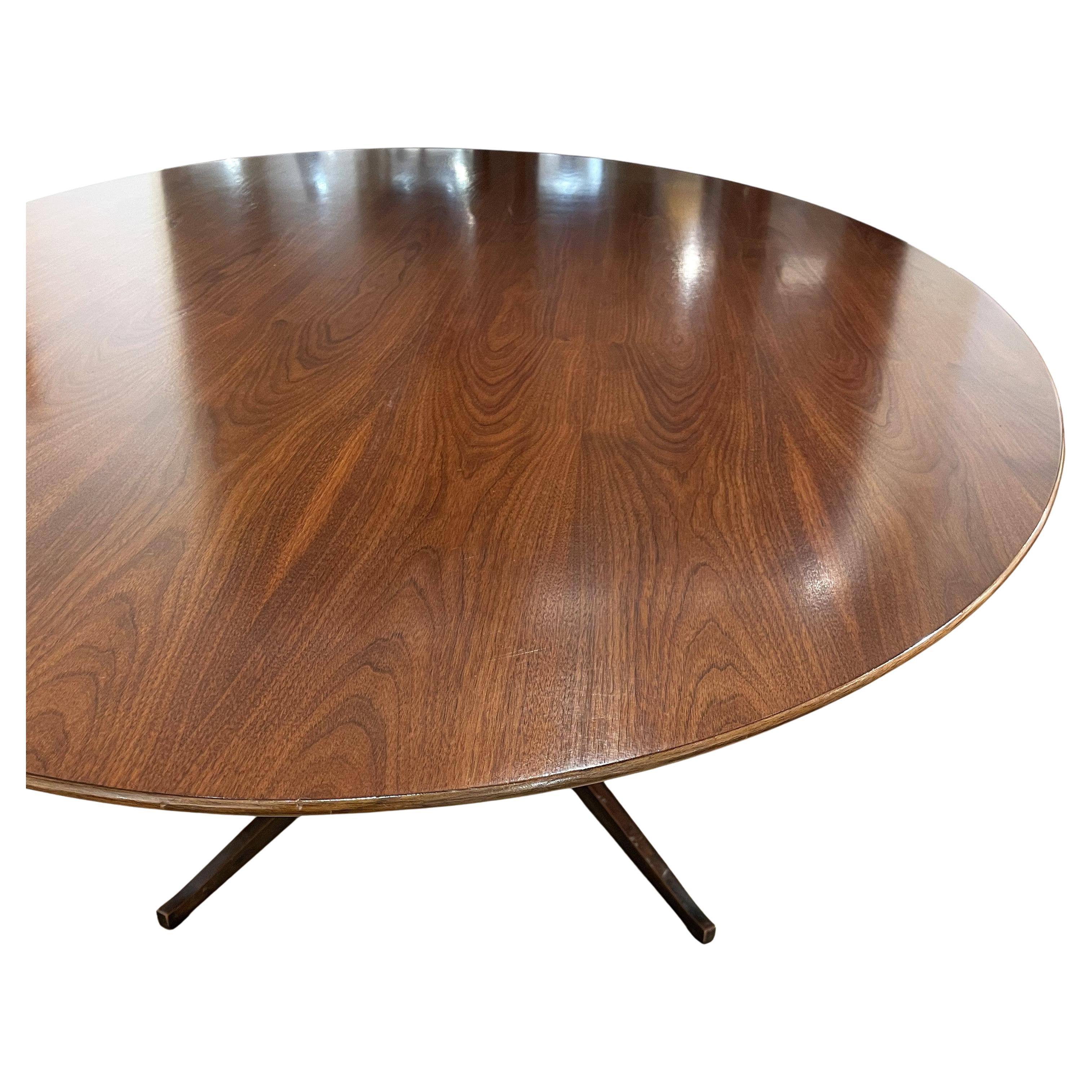 Bronze Table Florence Knoll plateau en noyer en vente