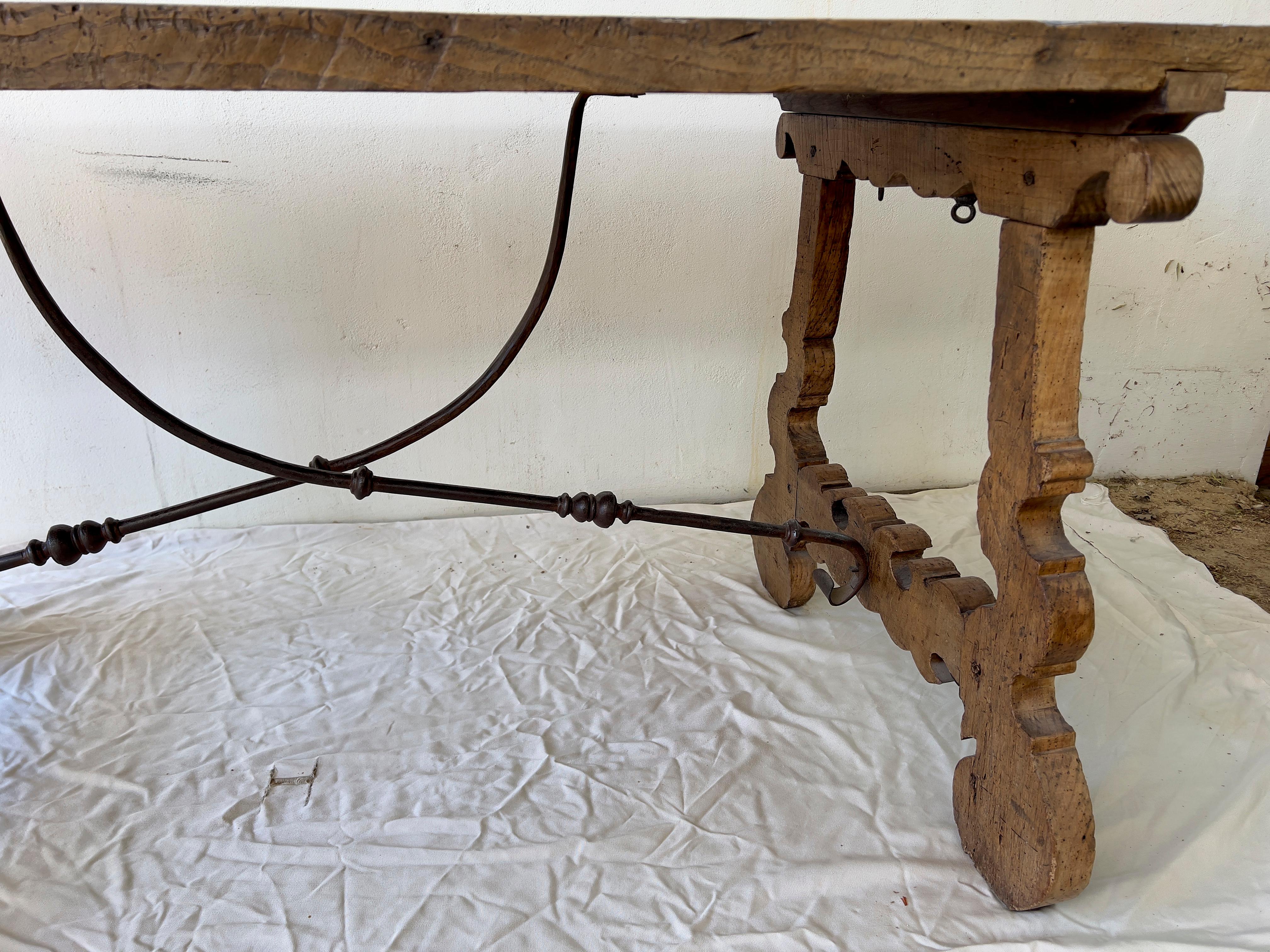 18th Century and Earlier 18th Spanish tresle Table  For Sale