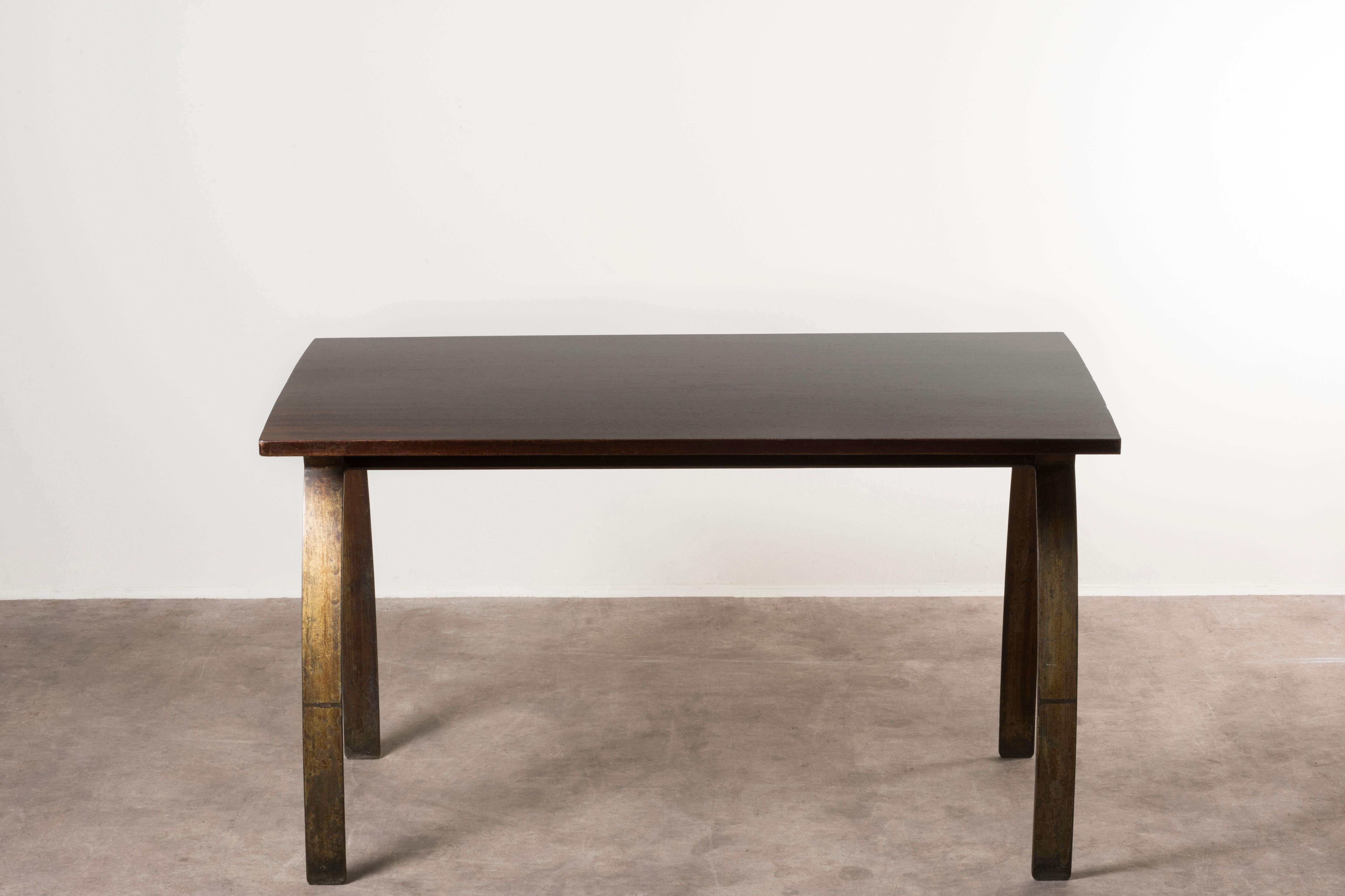 Dining table André Renou and Jean-Pierre Genisset
France, ca. 1950
Realized for Hotel 