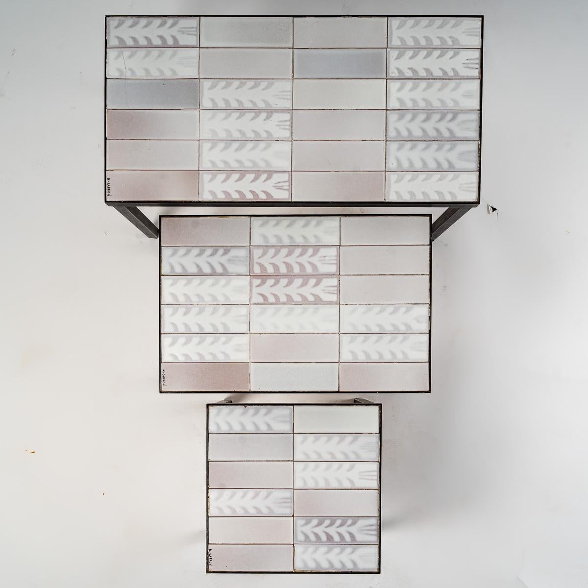 Mid-Century Modern Table Gigognes of Roger Capron, Design of the 20th Century, White Ceramic