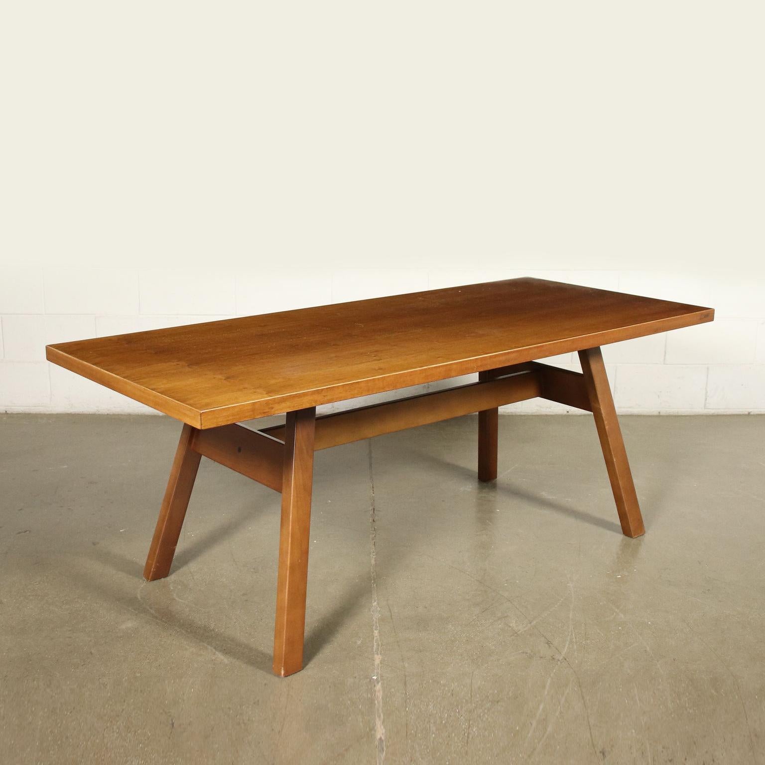 Table Giovanni Michelucci Walnut Veneer, 1960s-1970s 3