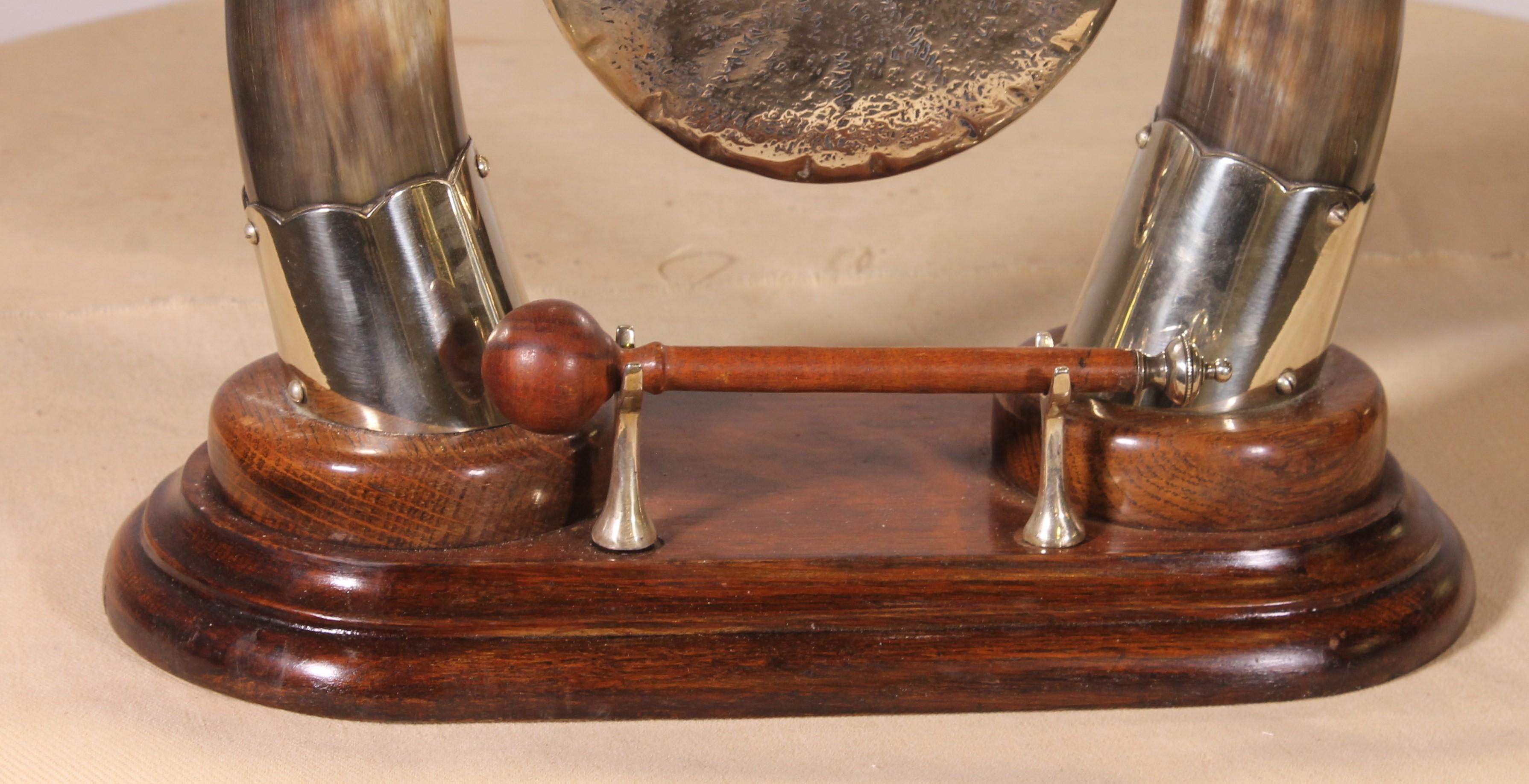 Victorien Gong de table - 19e siècle en vente