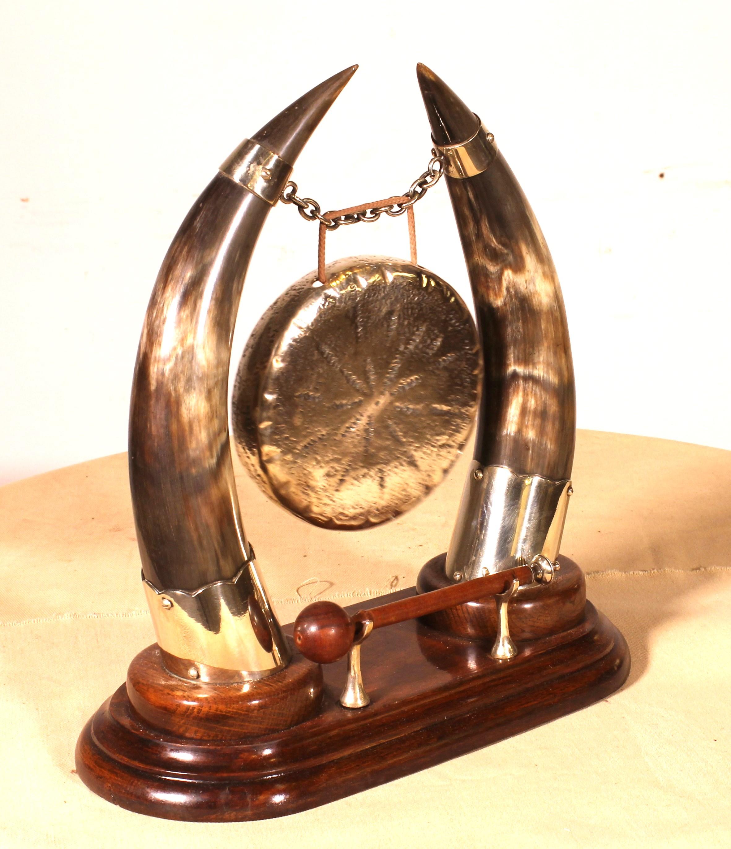 XIXe siècle Gong de table - 19e siècle en vente