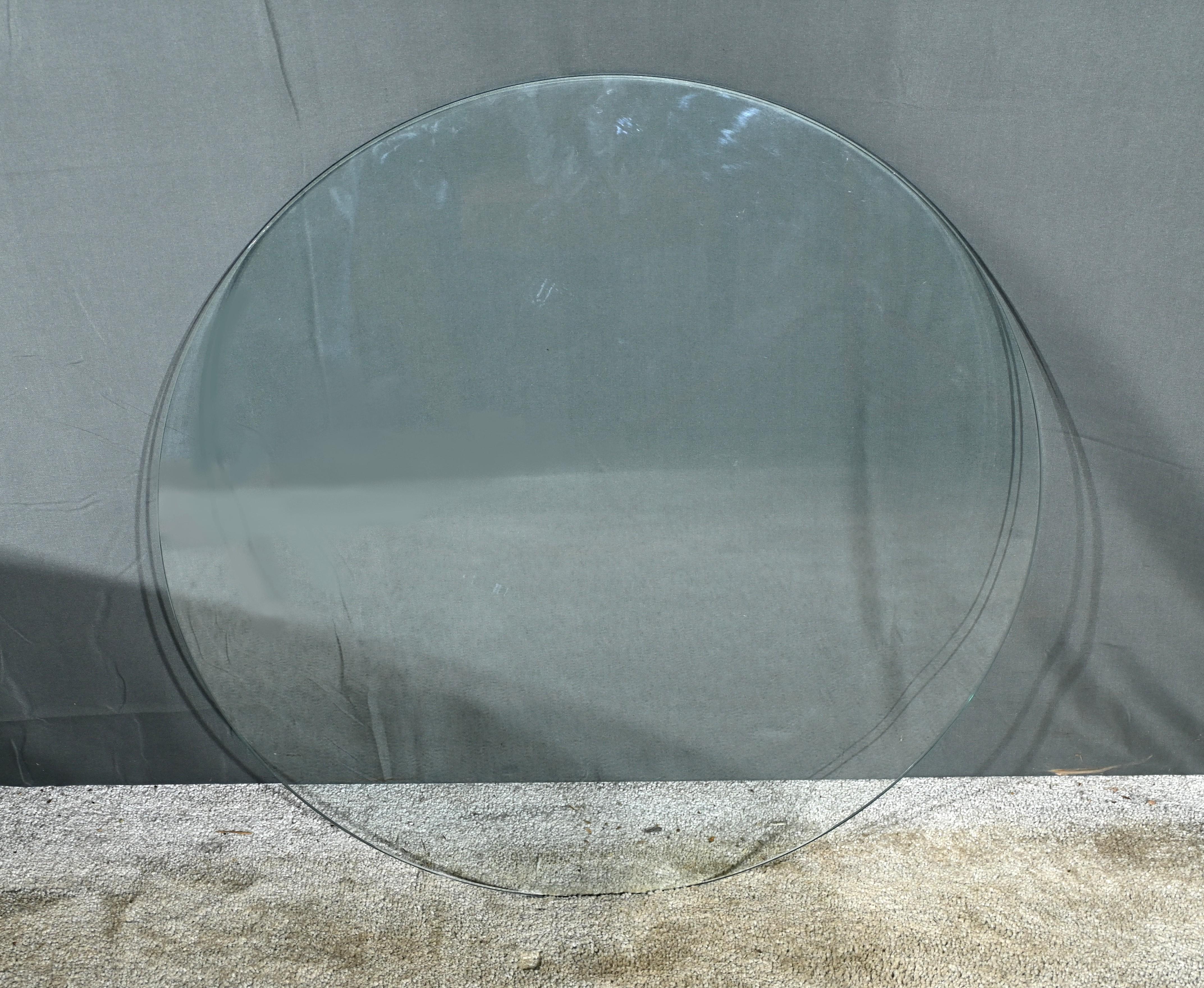 Plaqué Table Guéridon en loupe d'Amboyna, époque Art Déco - 1930 en vente