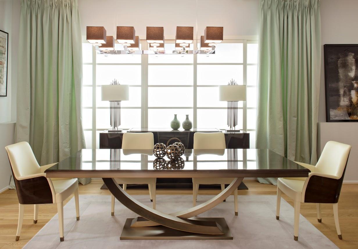 Hand-Crafted Table Haussmann For Sale
