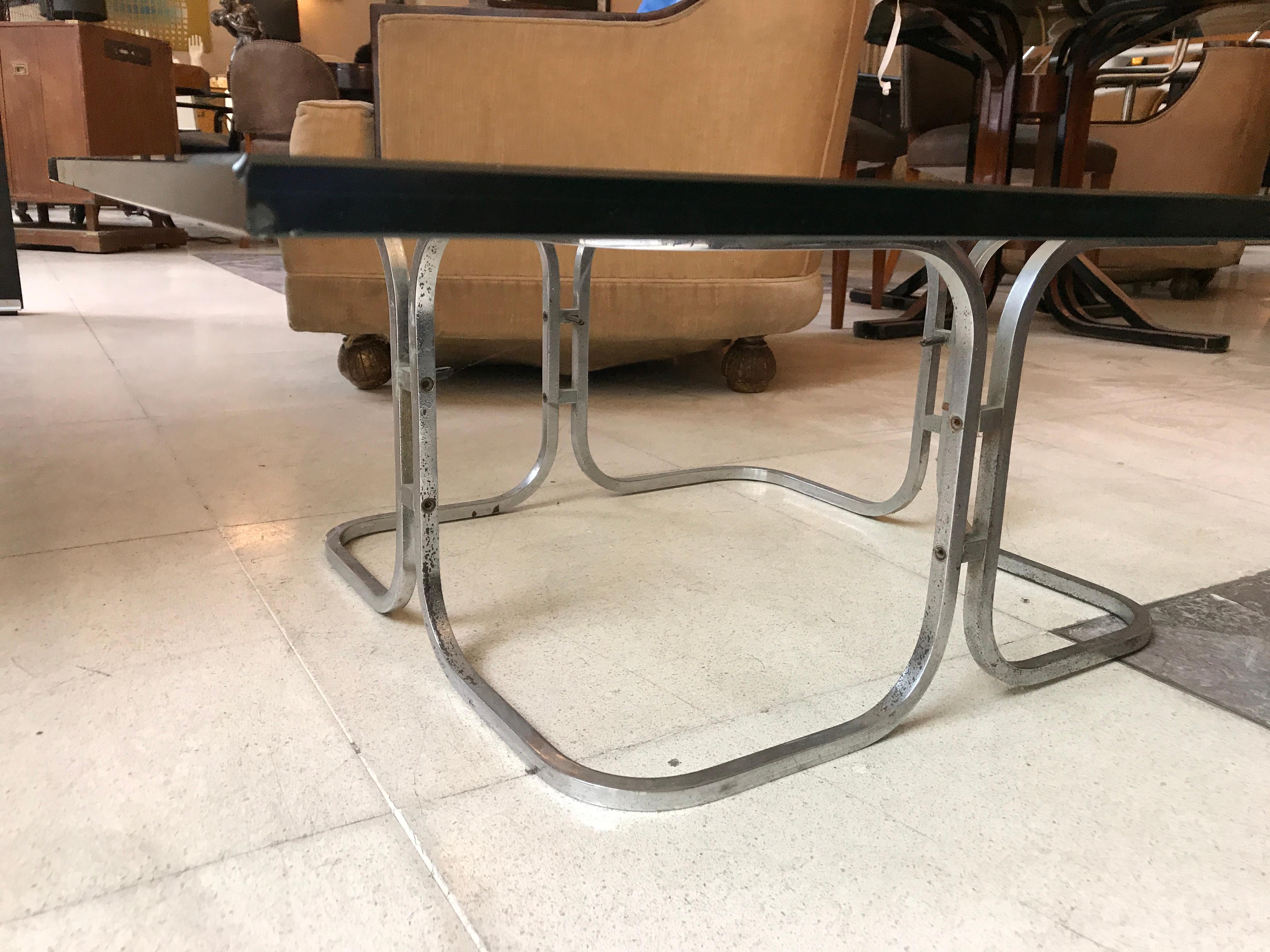 Table in Chrome and Glass, Italian, 1940 For Sale 2