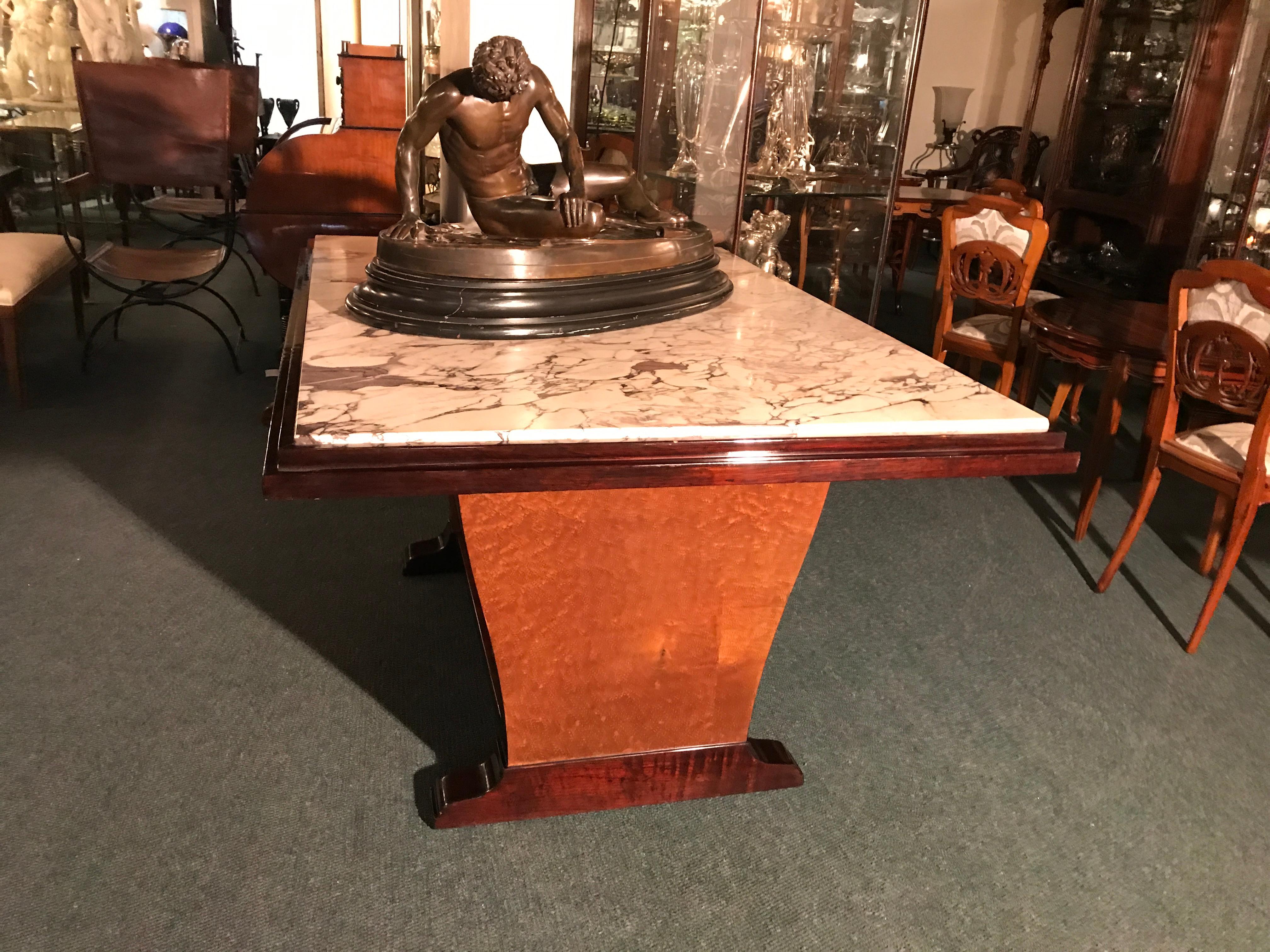 Table in Marble and Wood Art Deco, France 1920, '6 People' For Sale 2