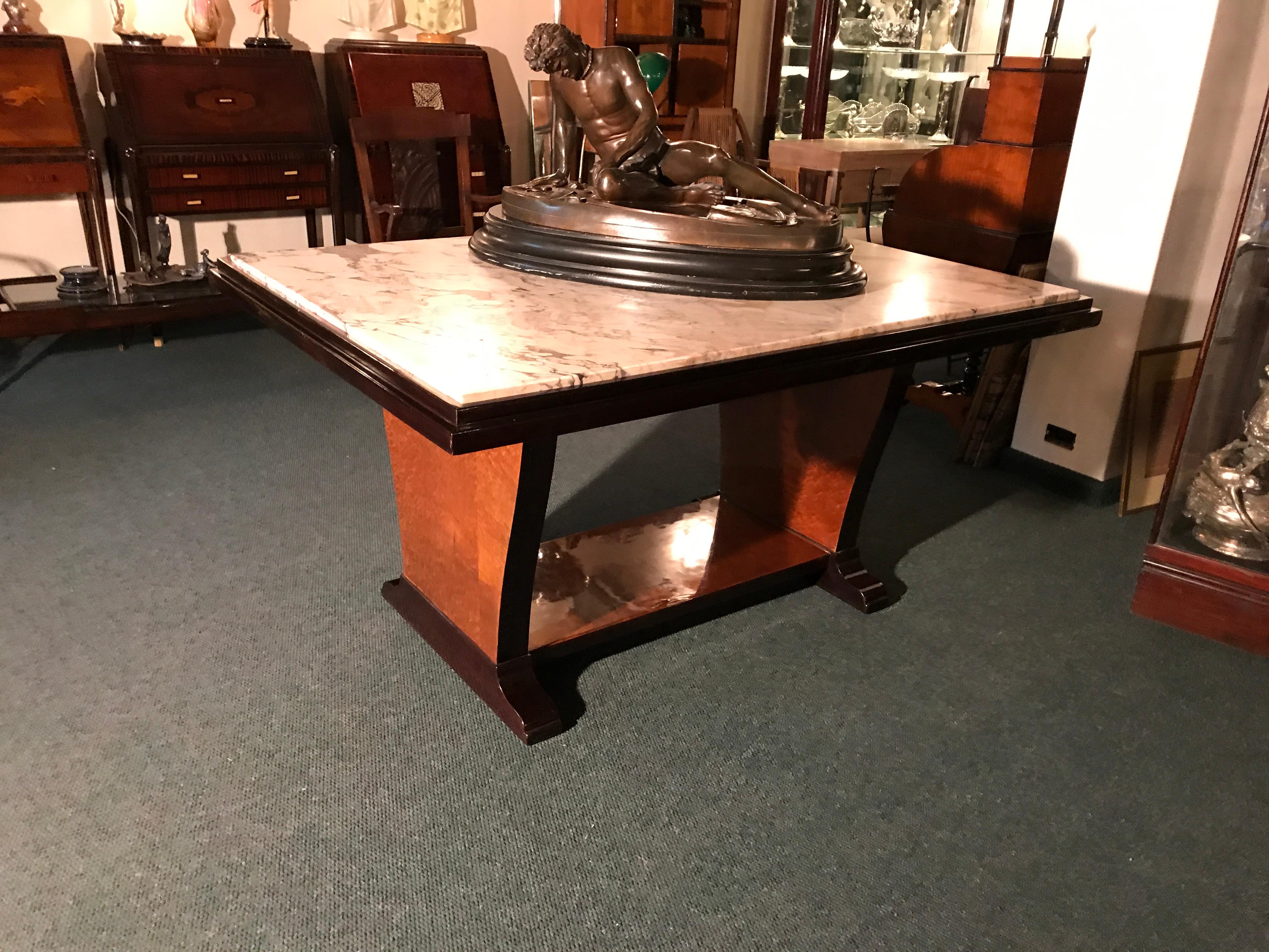 Table in Marble and Wood Art Deco, France 1920, '6 People' For Sale 3