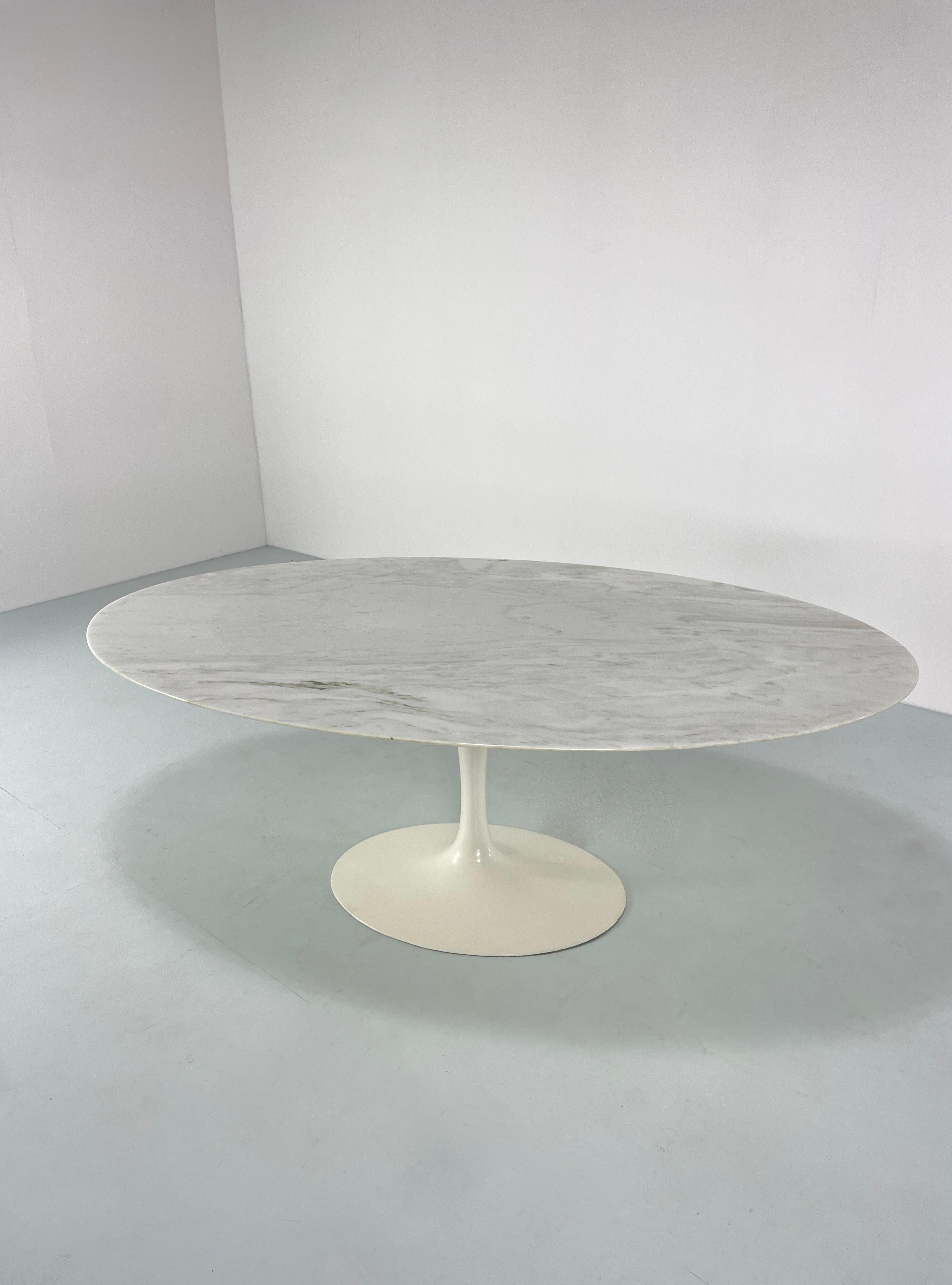 Mid-Century Modern Table in Marble by Eero Saarinen for Knoll International, USA, 1958