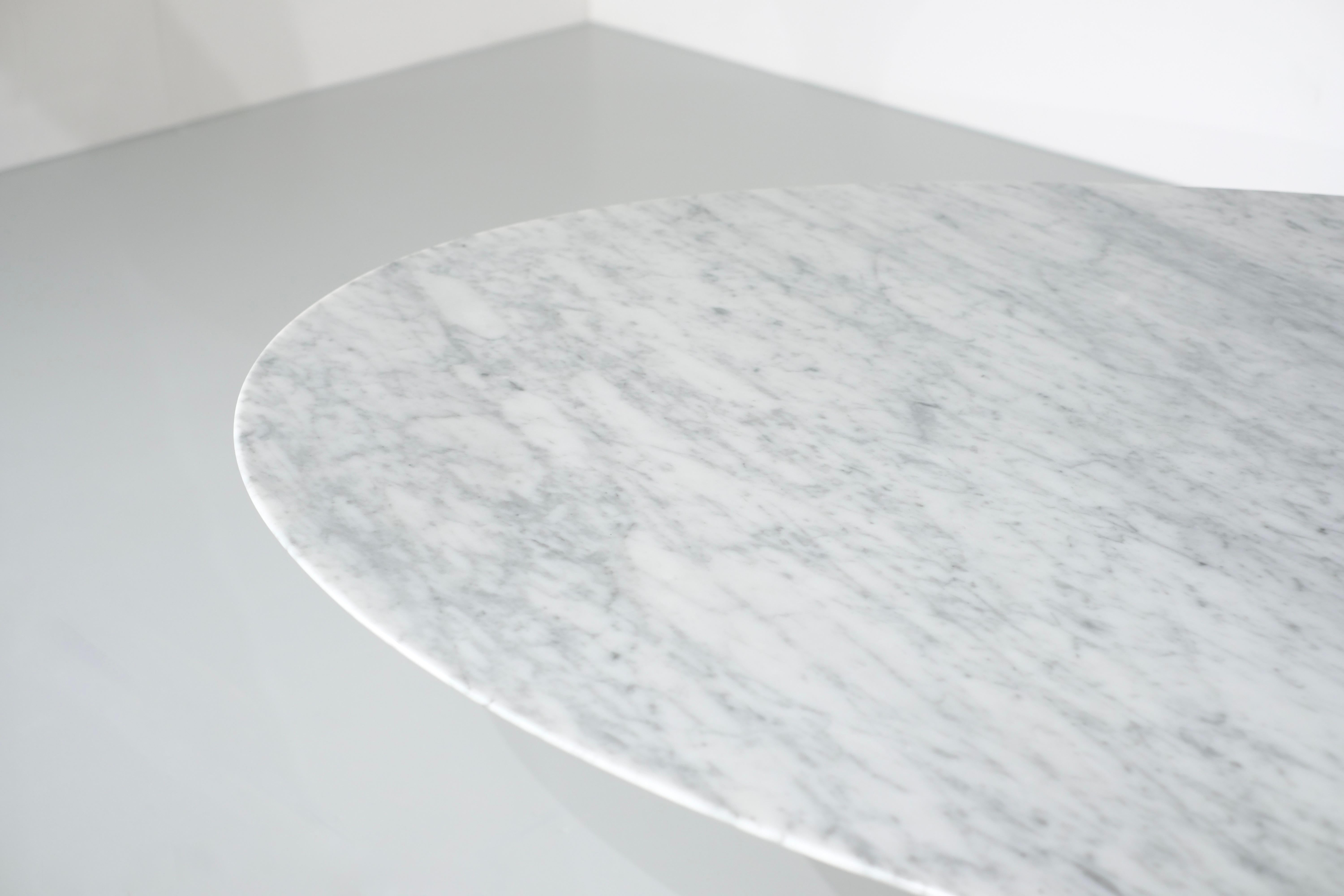 Table in Marble by Eero Saarinen for Knoll International, USA 1958. For Sale 2