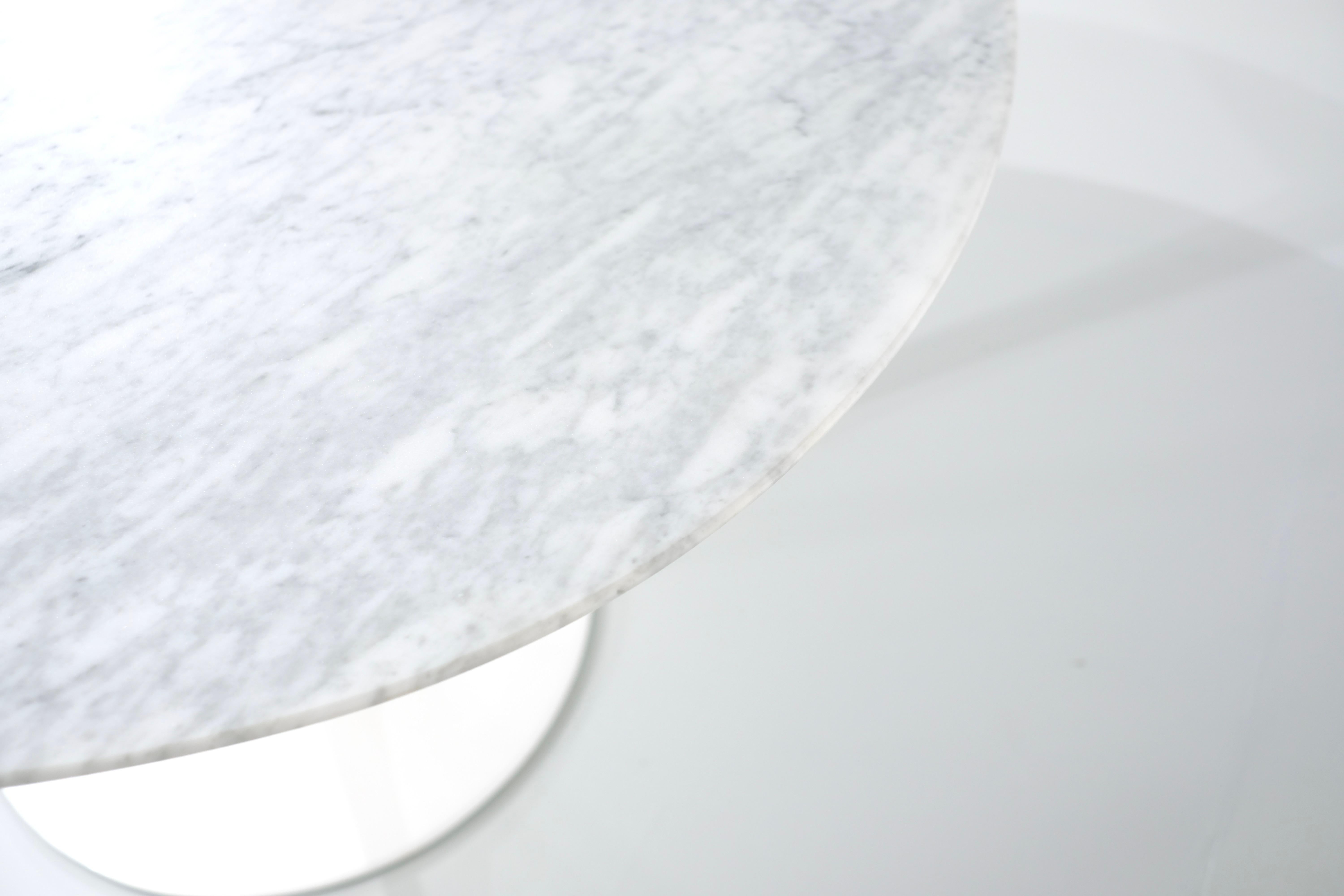 Table in Marble by Eero Saarinen for Knoll International, USA 1958. For Sale 4