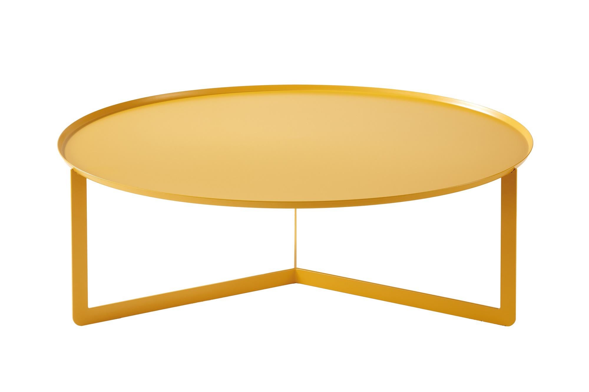 European Table in Metal 