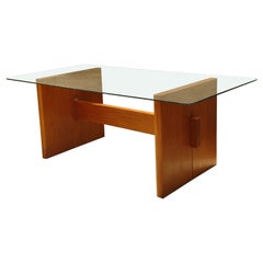 Table en merisier massif et plateau en verre, années 60