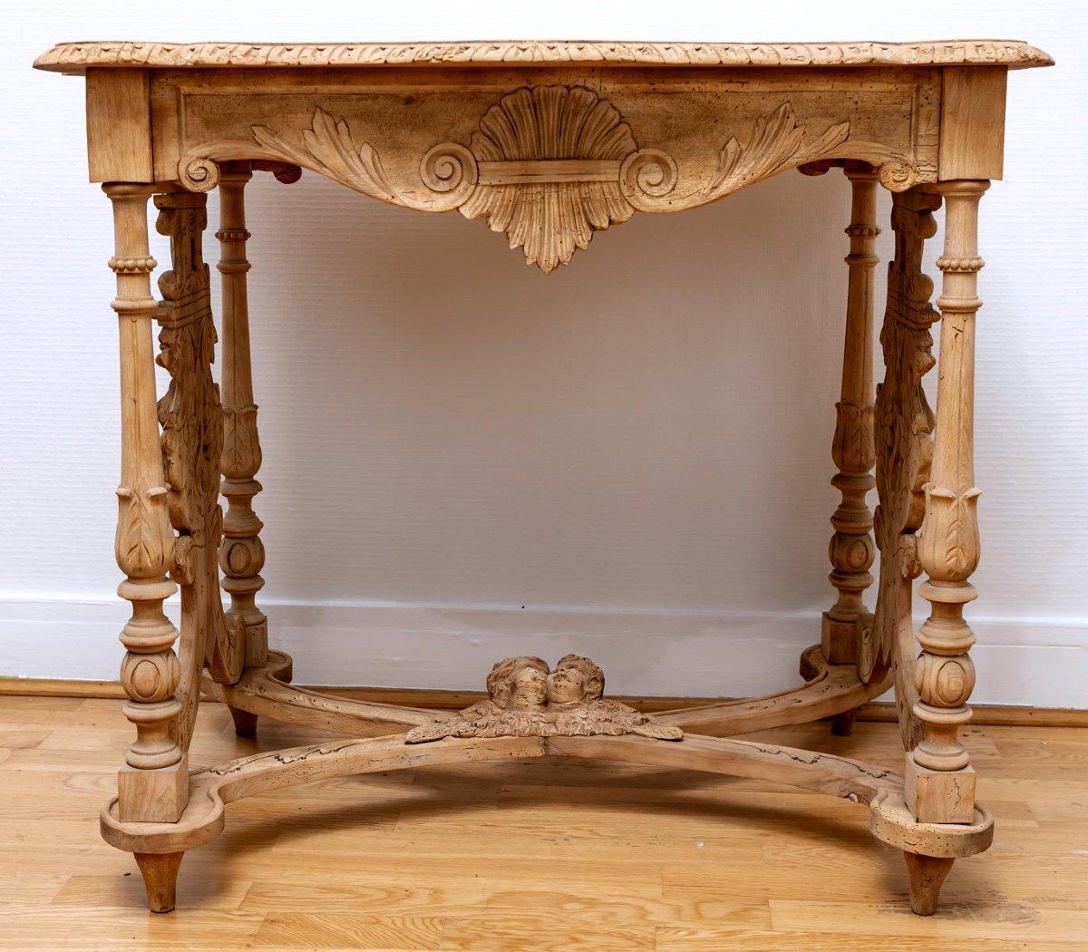 Louis XIII Table In Solid Walnut - Decor With Putti - Style: Neo-renaissance - Period: XIXt For Sale