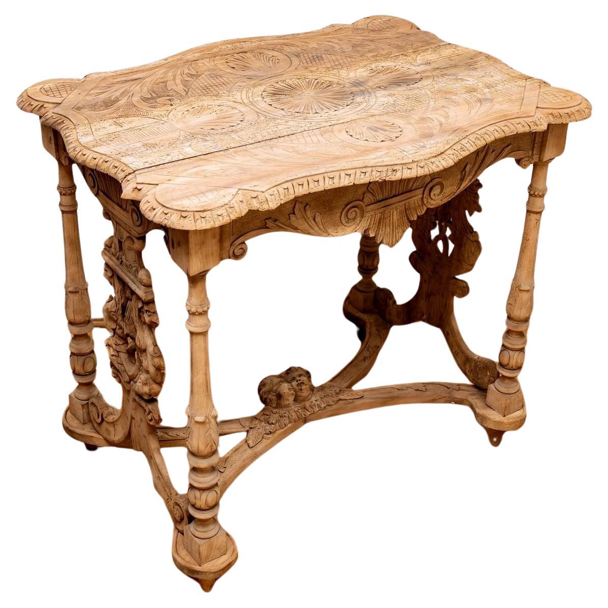 Table In Solid Walnut - Decor With Putti - Style: Neo-renaissance - Period: XIXt For Sale