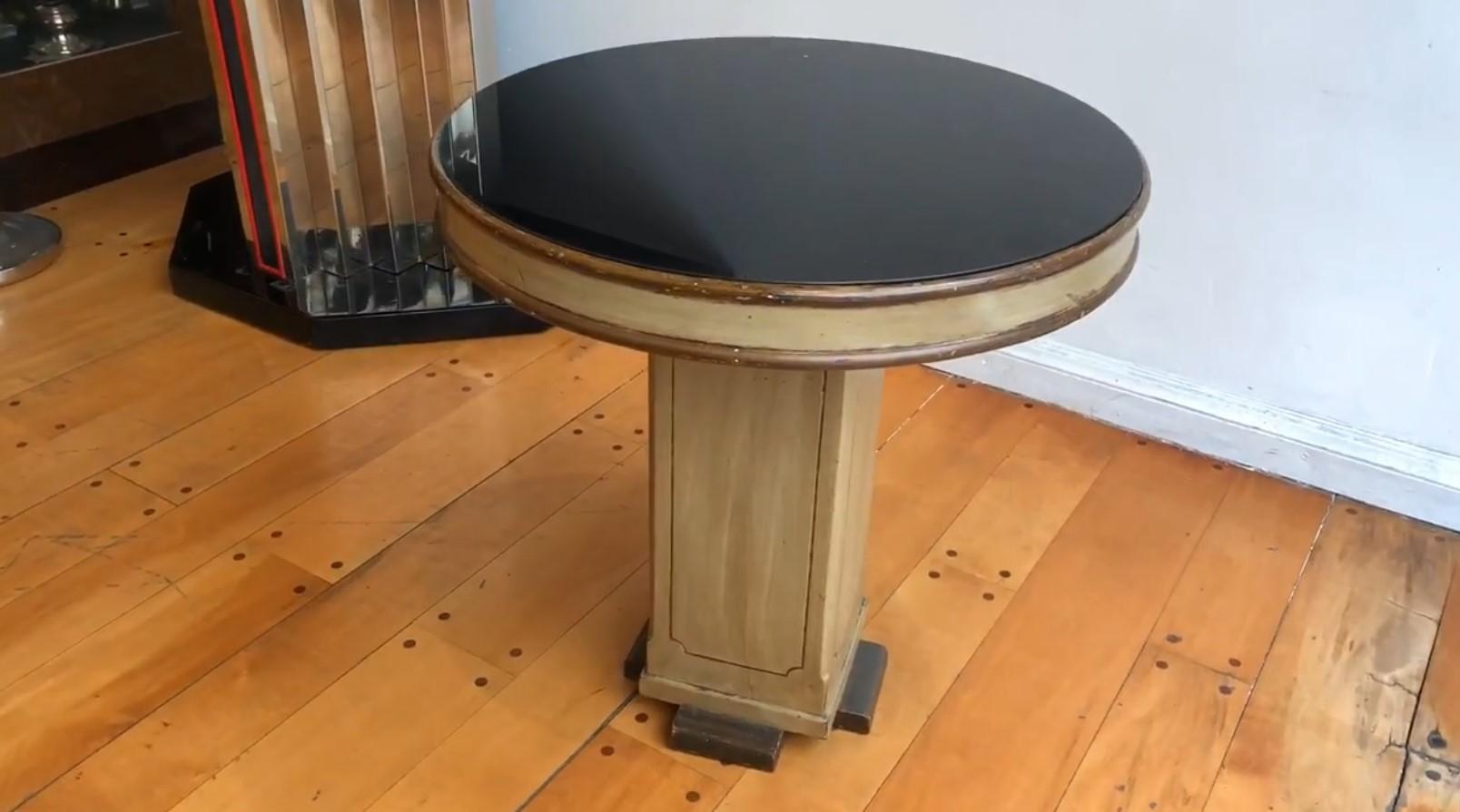 Table in Wood and Black Glass, 1920, France In Good Condition For Sale In Ciudad Autónoma Buenos Aires, C