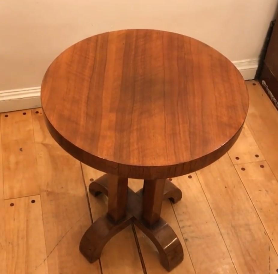 Table in wood Art Deco, 1930, France  In Good Condition For Sale In Ciudad Autónoma Buenos Aires, C