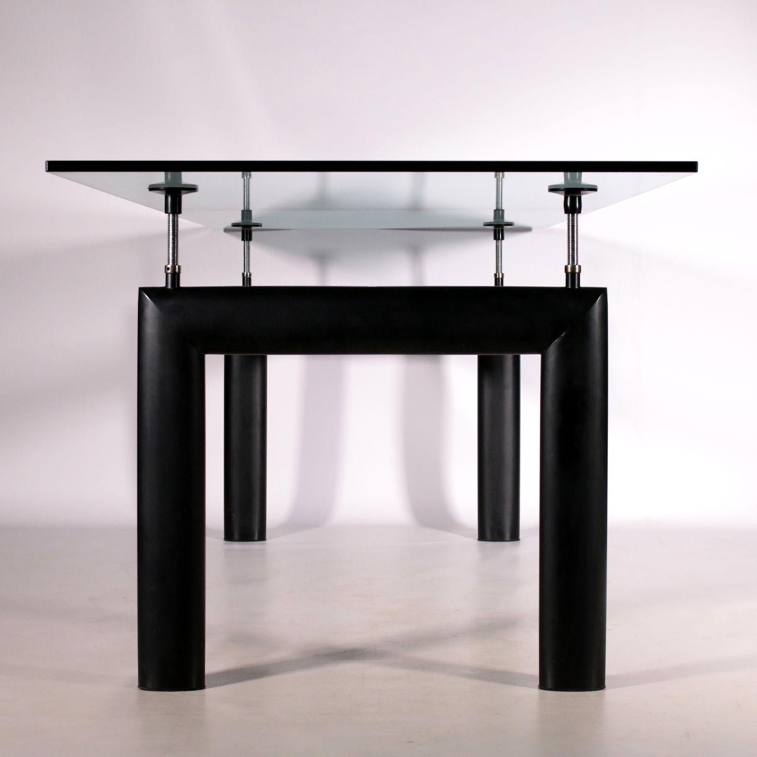 Table, Lacquered Metal and Crystal, Italy 1974 Le Corbusier, Cassina 5
