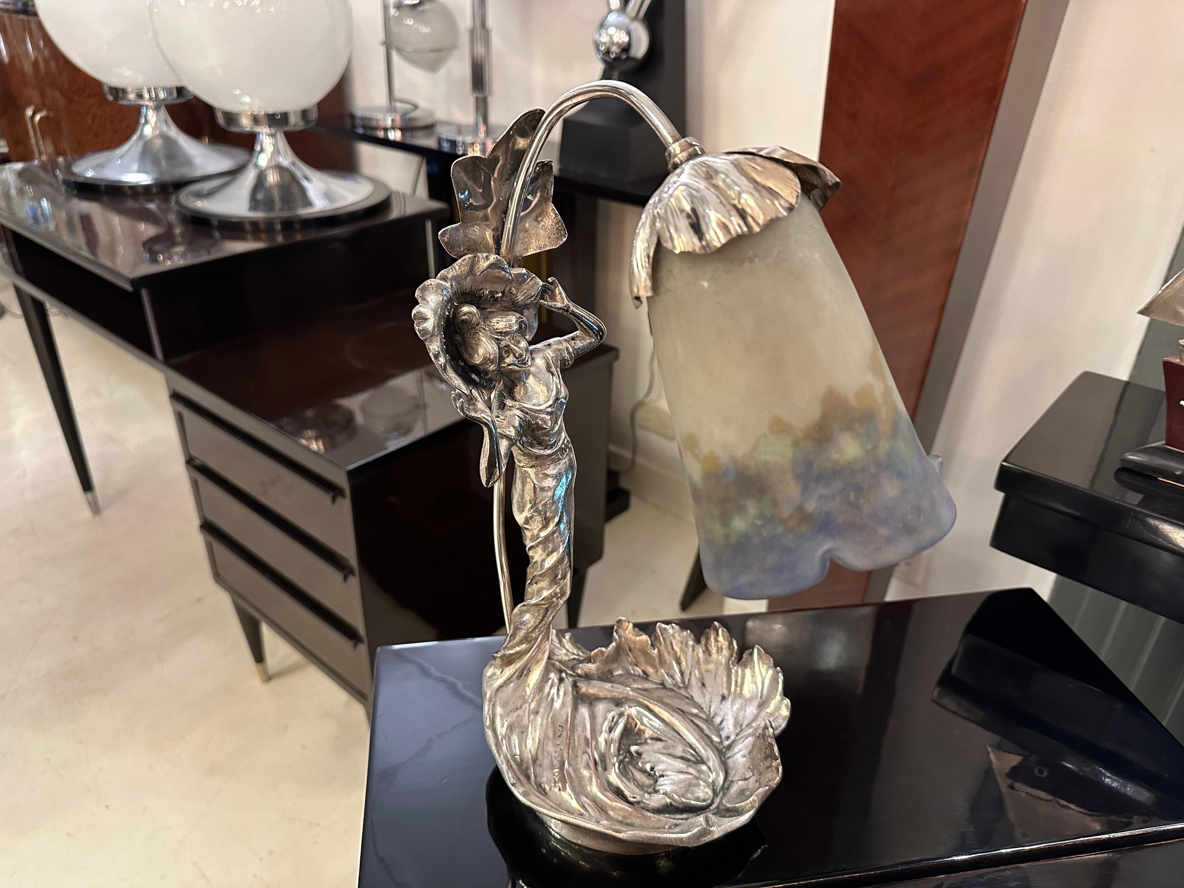 Tischlampe, 1900, versilbertes Metall, Schild: Rouseau / Muller im Angebot 5