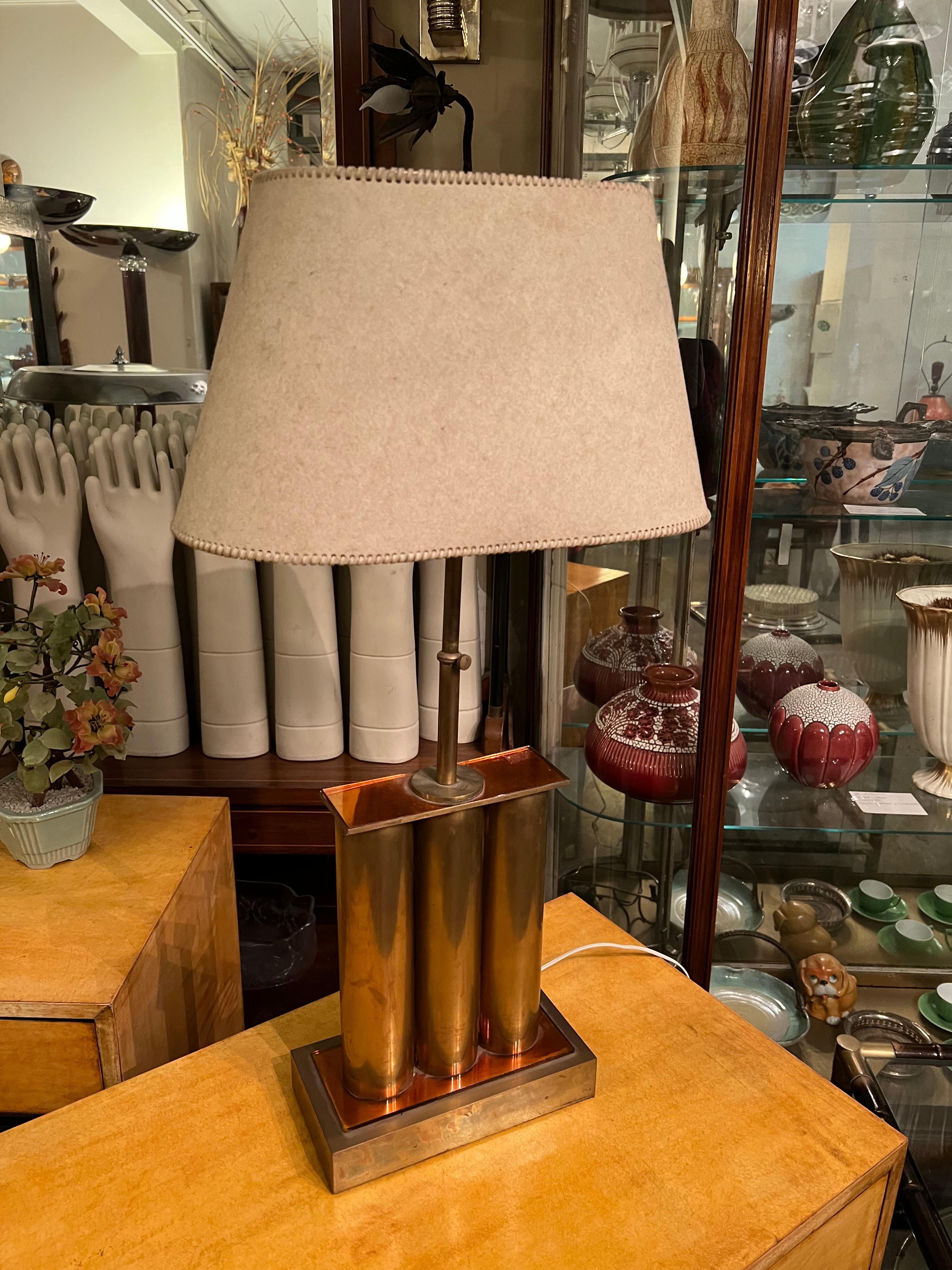 French Table Lamp, 1930, Material: Bronze, France, Attributed to Jean-Charles Moreau For Sale