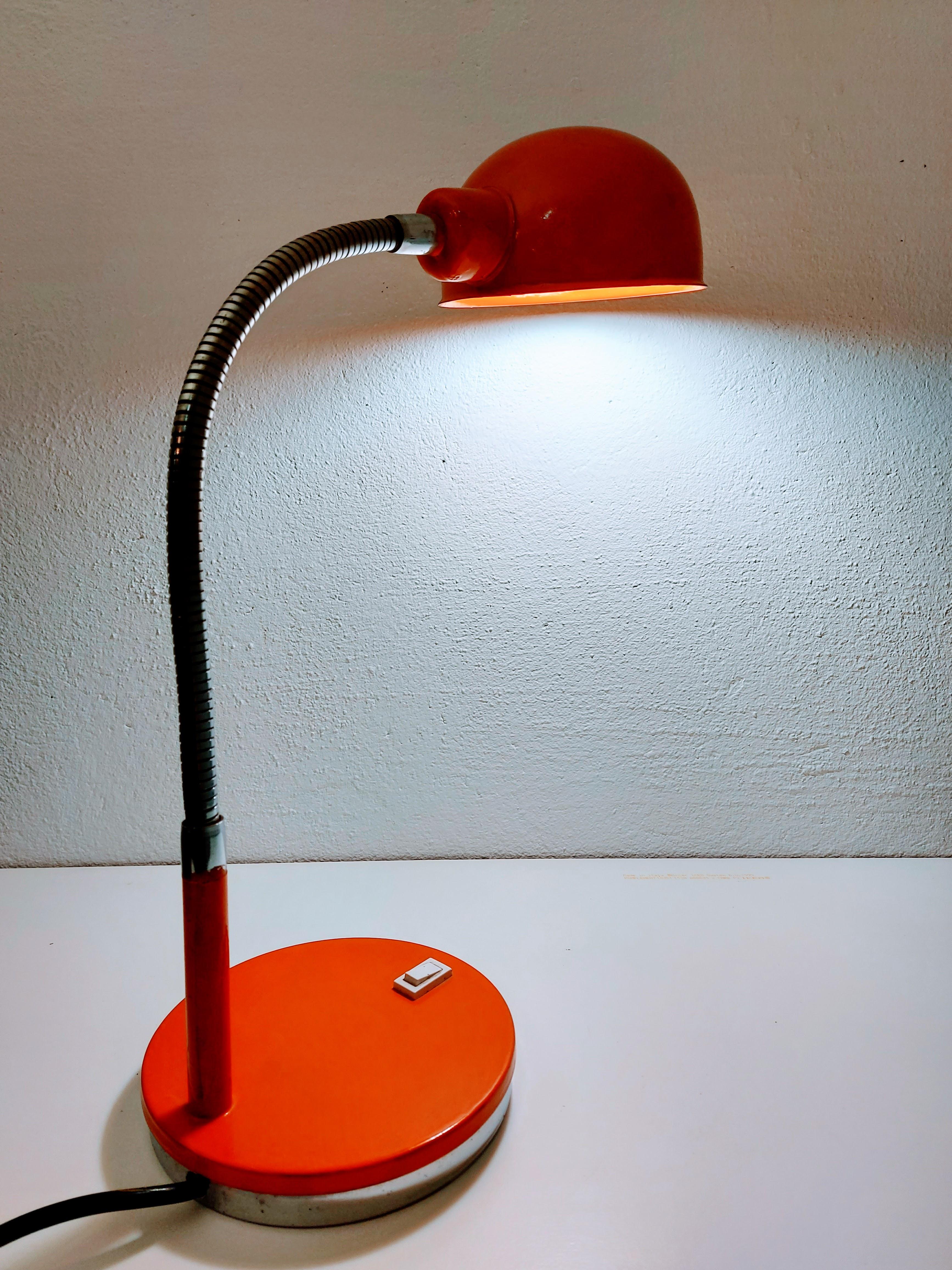 Tischlampe, 1970er-Jahre (Moderne der Mitte des Jahrhunderts) im Angebot