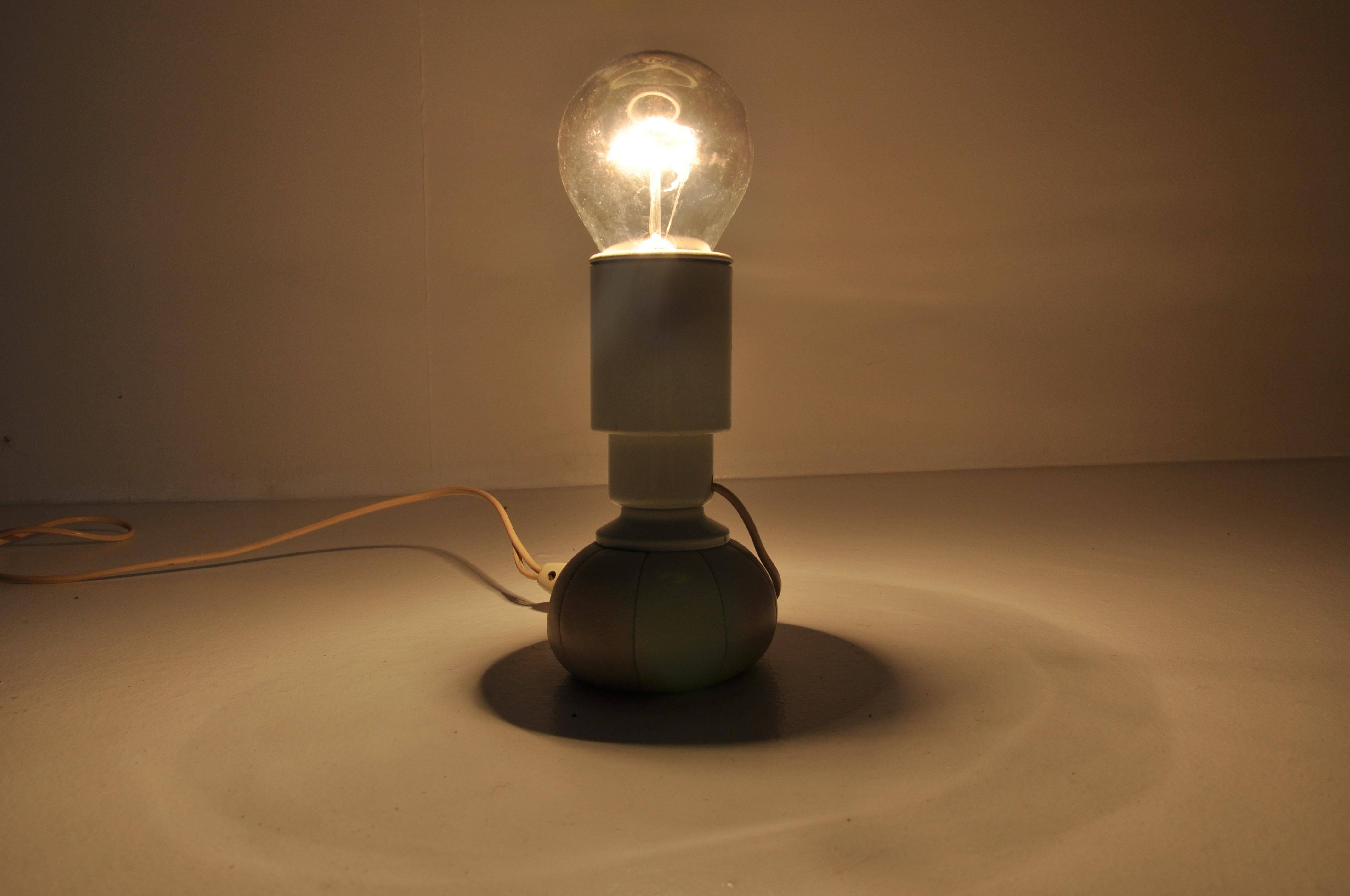 Lampe de bureau 600 de Gino Sarfatti pour Arteluce, annes 1960 en vente 2