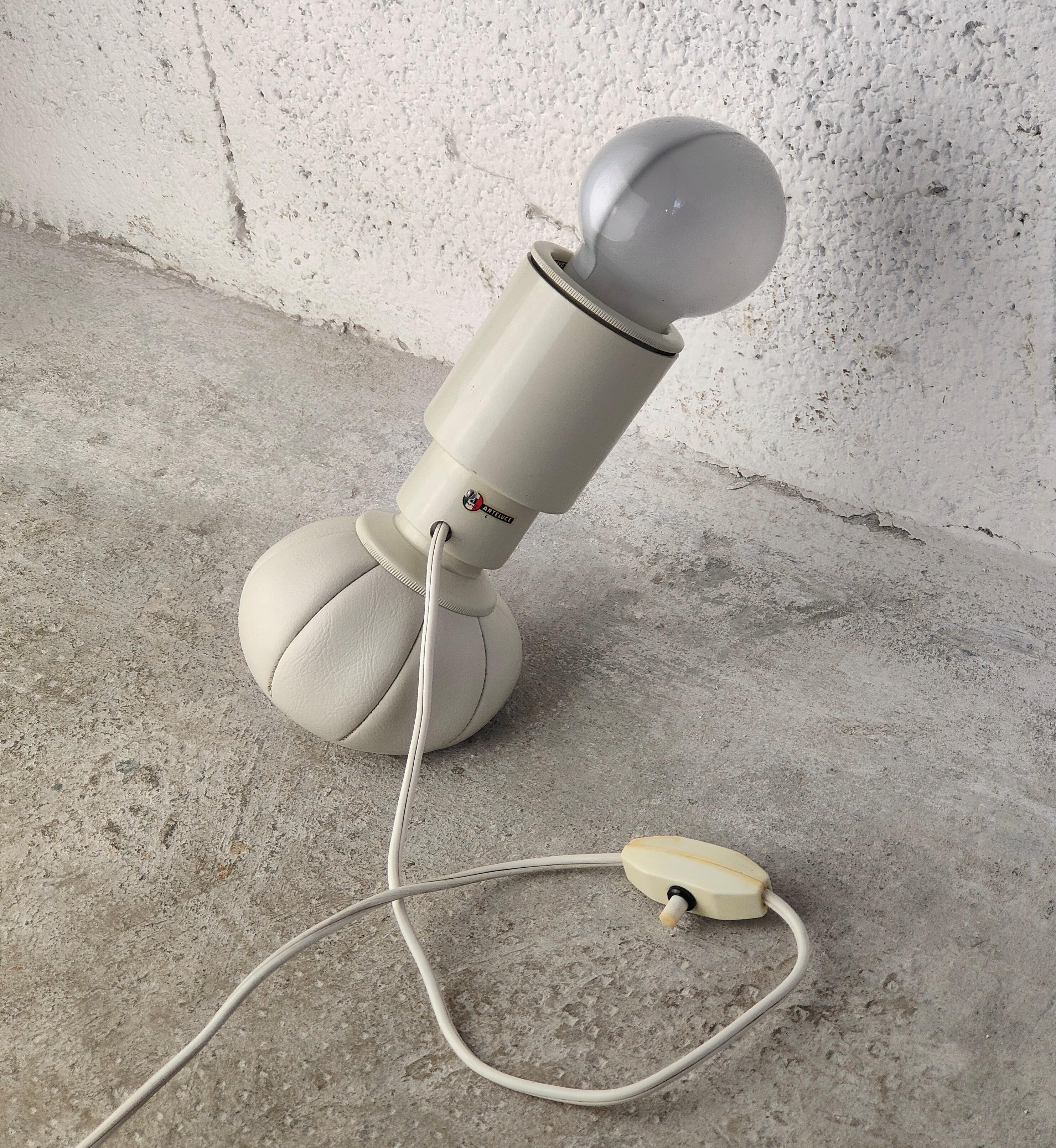italien Lampe de bureau 600/C Modèle de Gino Sarfatti pour Arteluce, années 60 en vente
