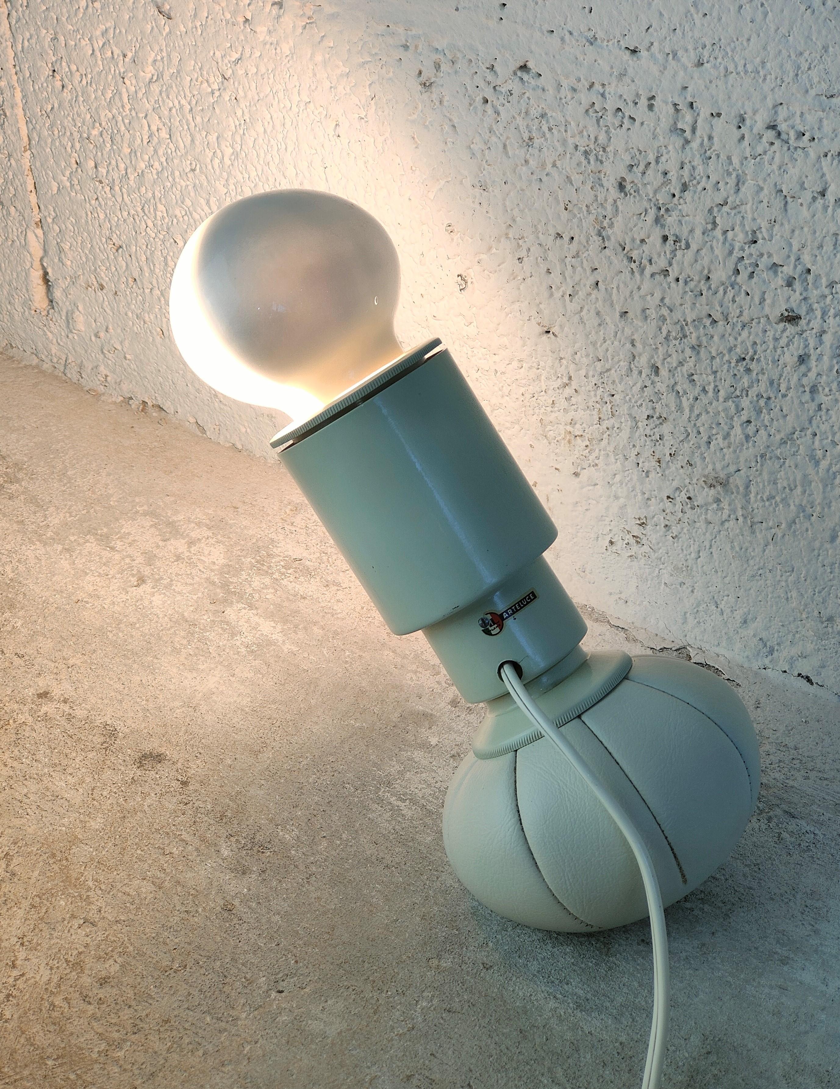 Lampe de bureau 600/C Modèle de Gino Sarfatti pour Arteluce, années 60 Bon état - En vente à Padova, IT