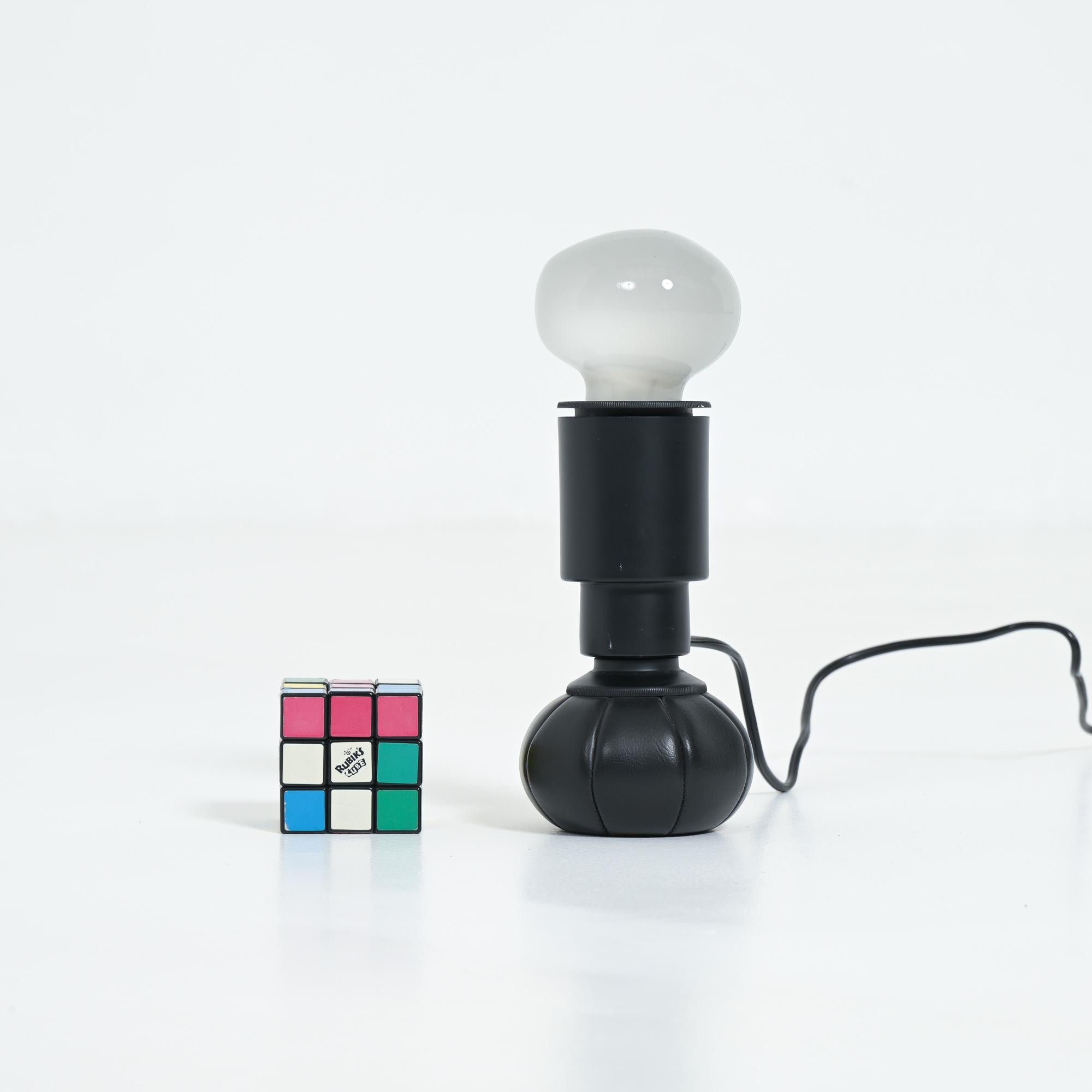 Table Lamp 600G by Gino Sarfatti for Arteluce For Sale 3