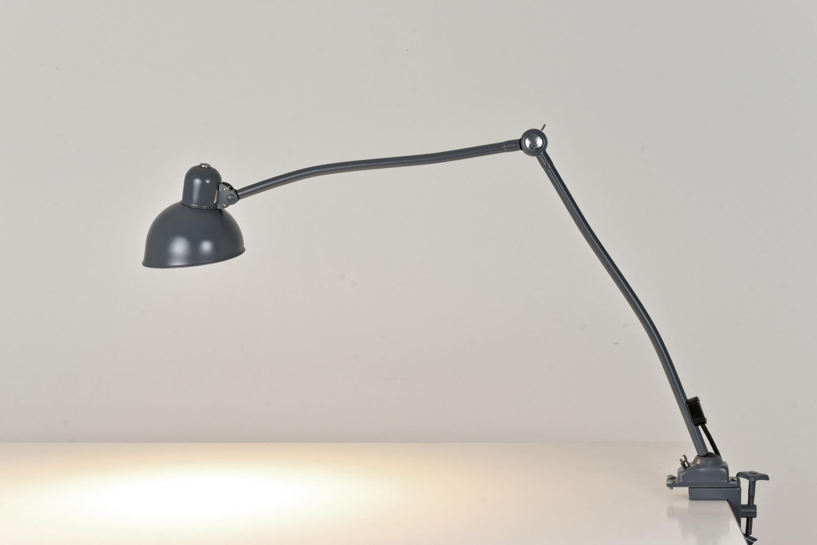 Table Lamp 6726A by Christian Dell for Kaiser & Co, Germany - 1936 In Good Condition For Sale In Berlin, DE