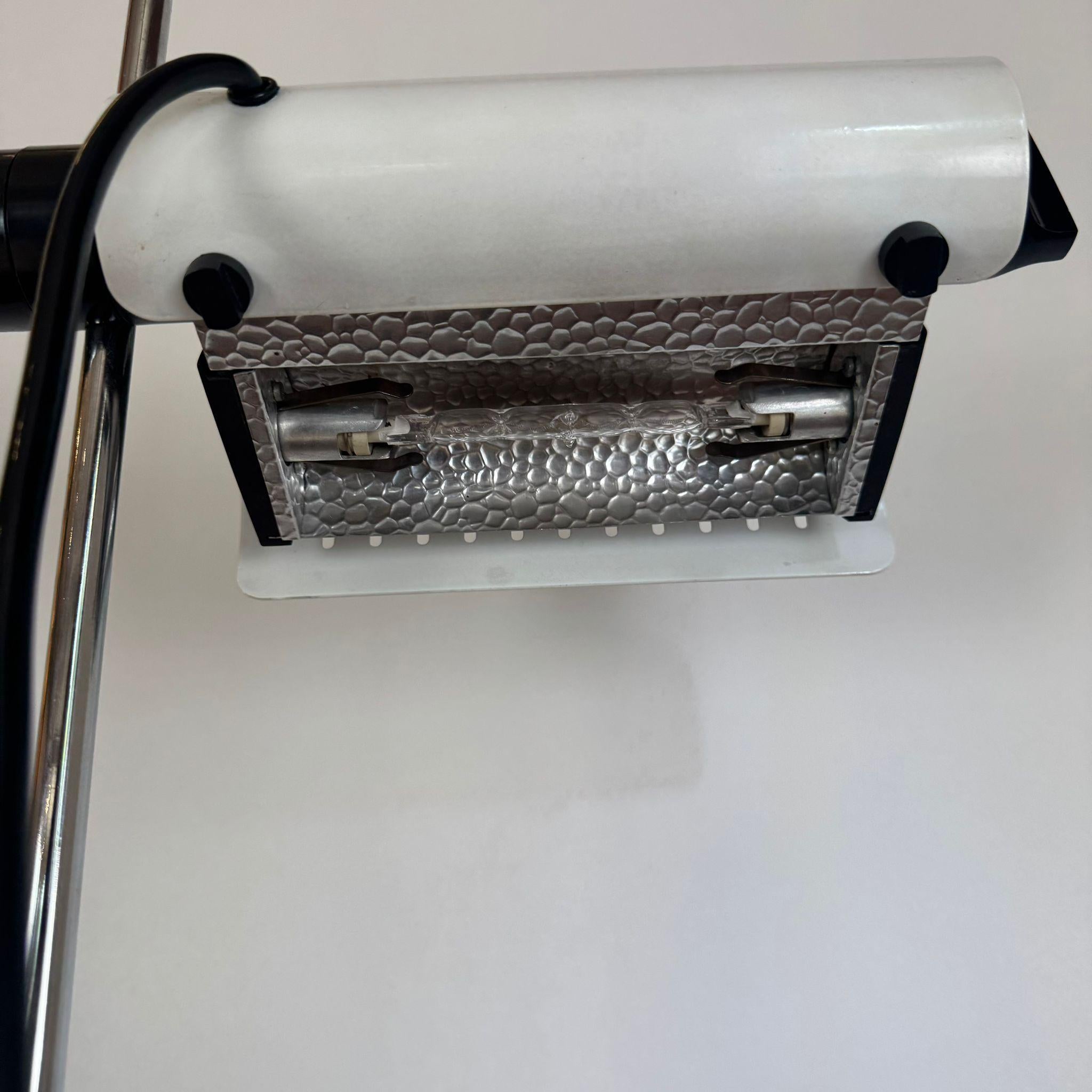 Table lamp 885/L Joe Colombo for Oluce, Italy 1970 (Moderne der Mitte des Jahrhunderts) im Angebot