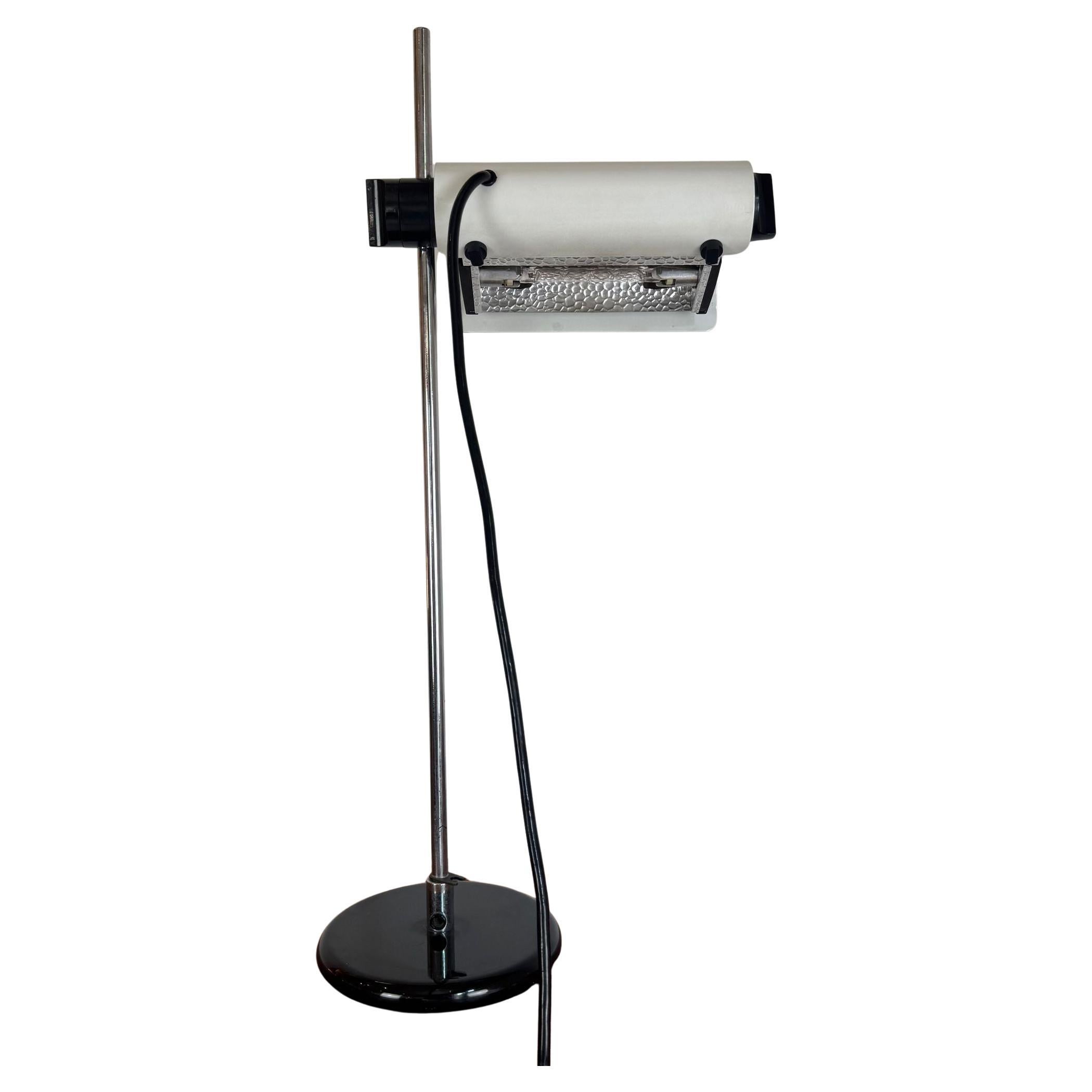 Table lamp 885/L Joe Colombo for Oluce, Italy 1970