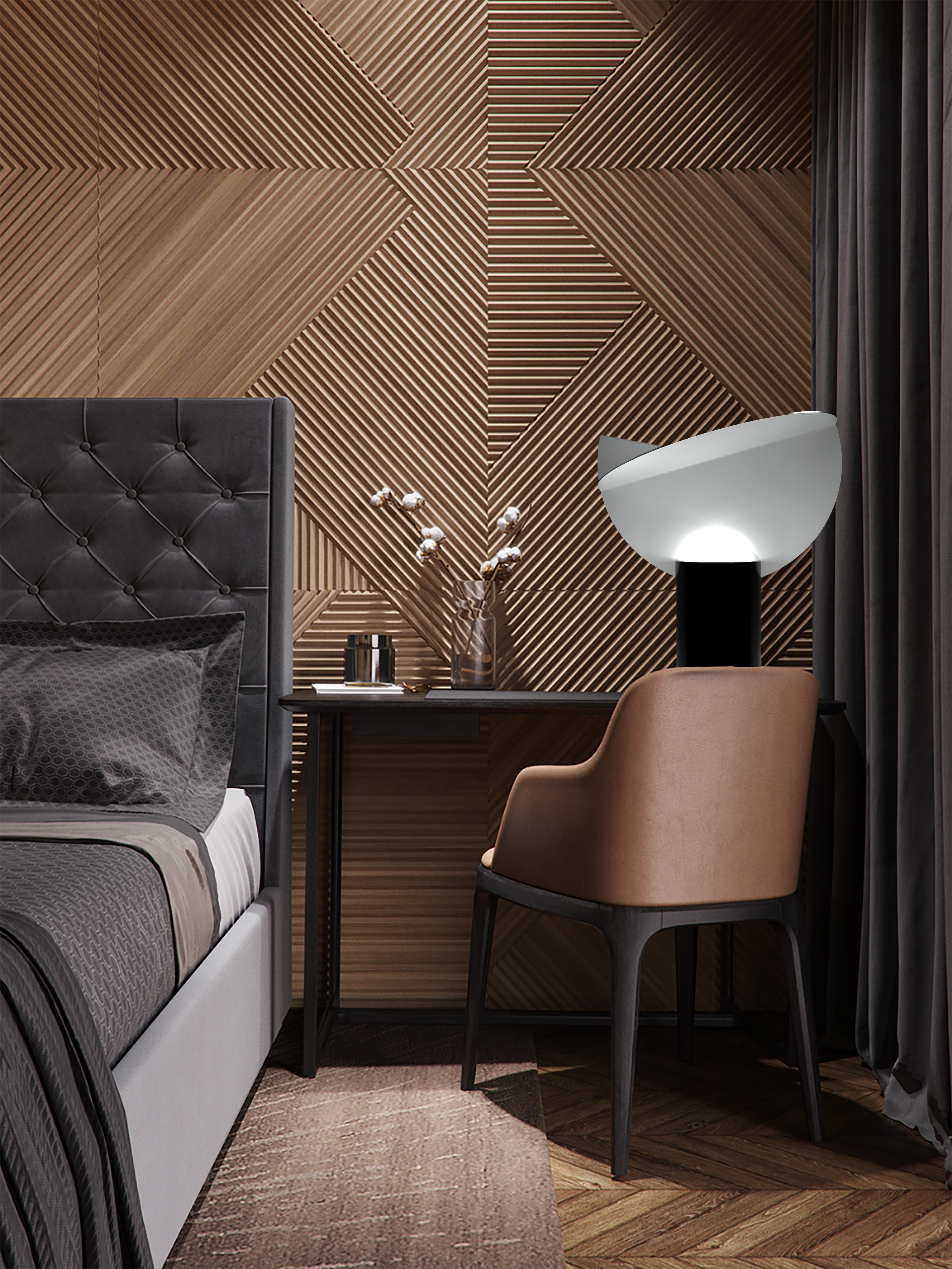 Mid-Century moderno Scultura leggera Ala Medium Black/White, progettata nel 1969. in vendita