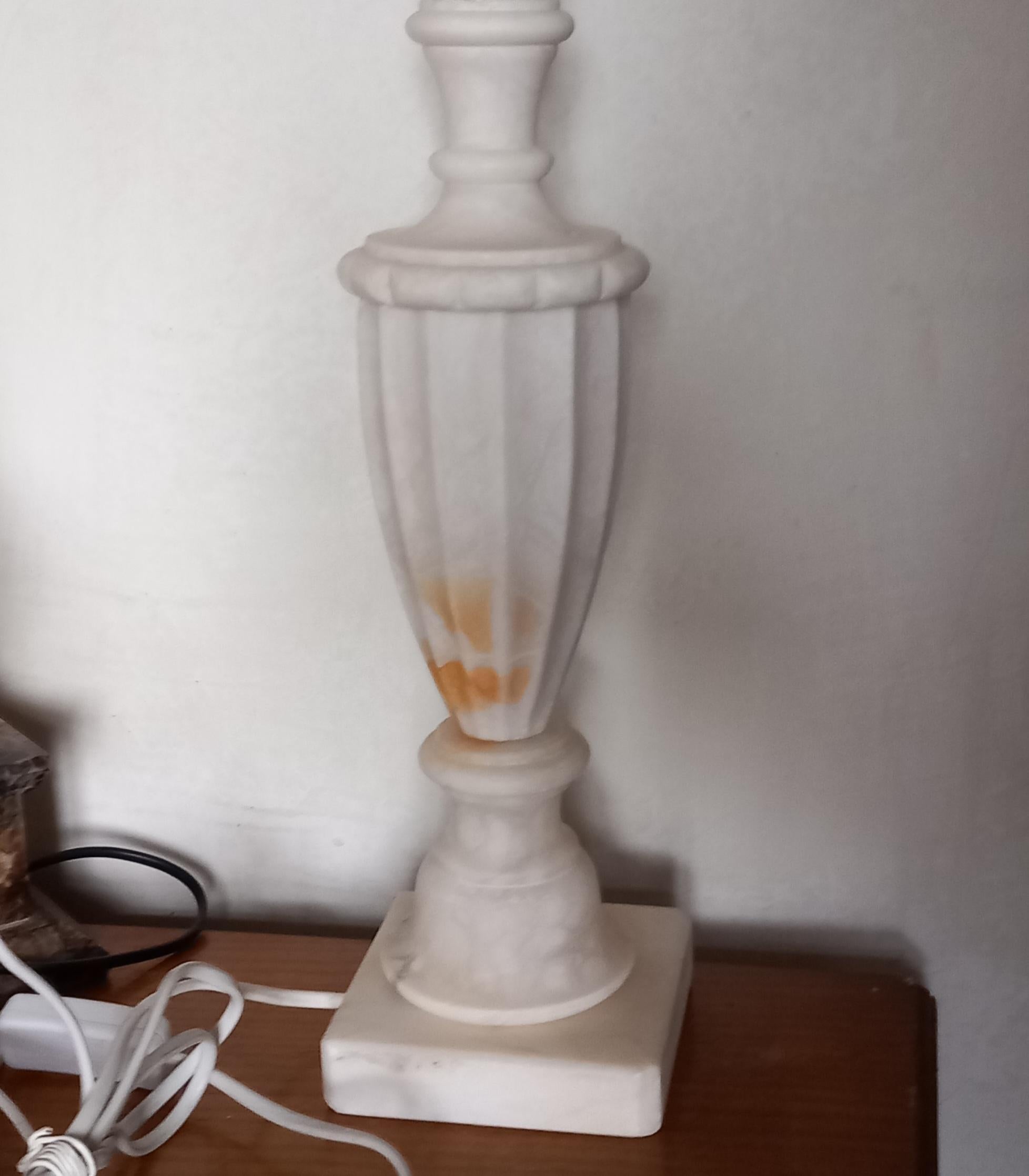 Table Lamp Alabaster or Marble White Art Deco  Large  Early 20th Century Spain For Sale 5