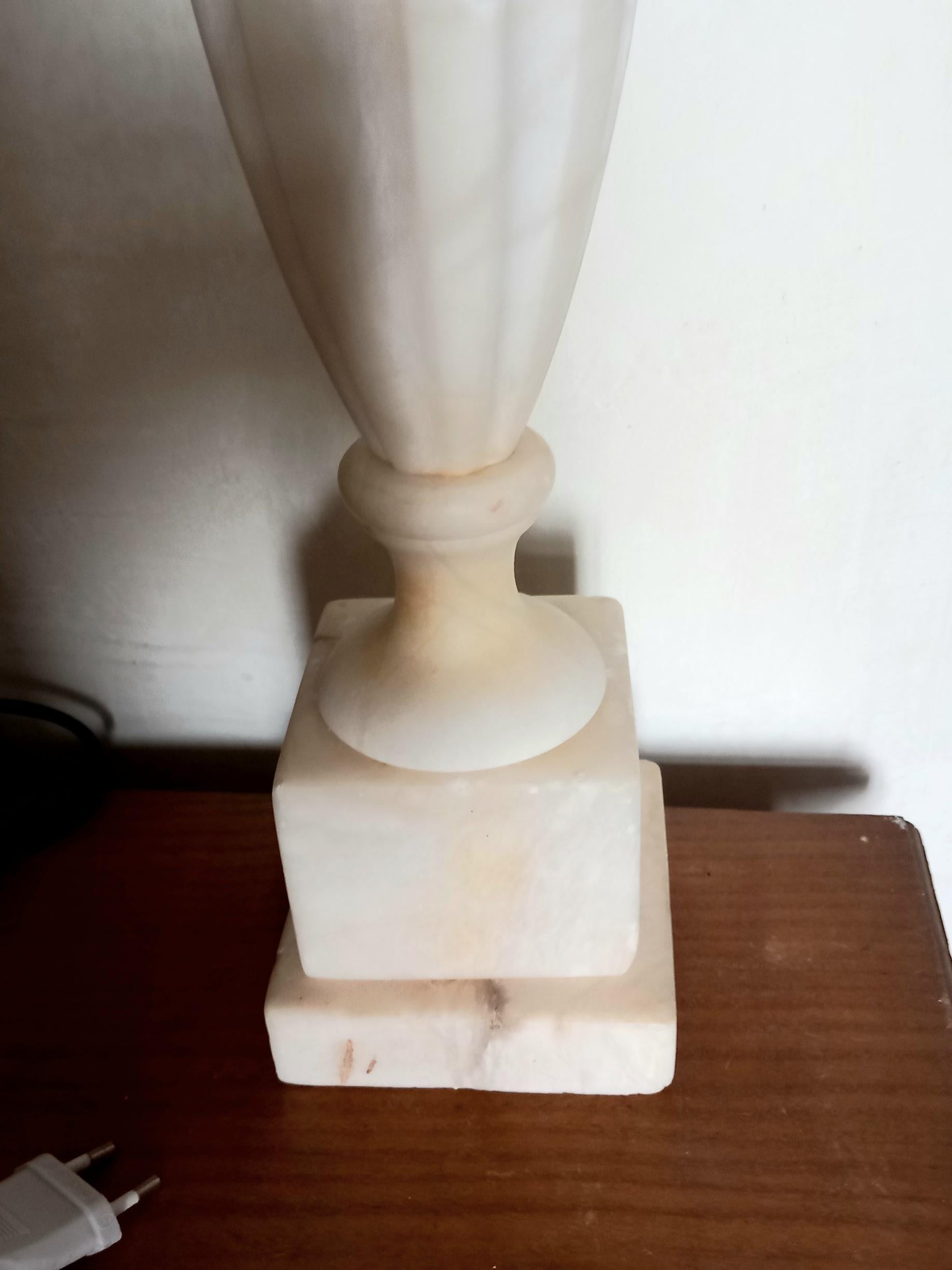 Table Lamp Alabaster or Marble White Art Deco  Large  Early 20th Century Spain For Sale 9