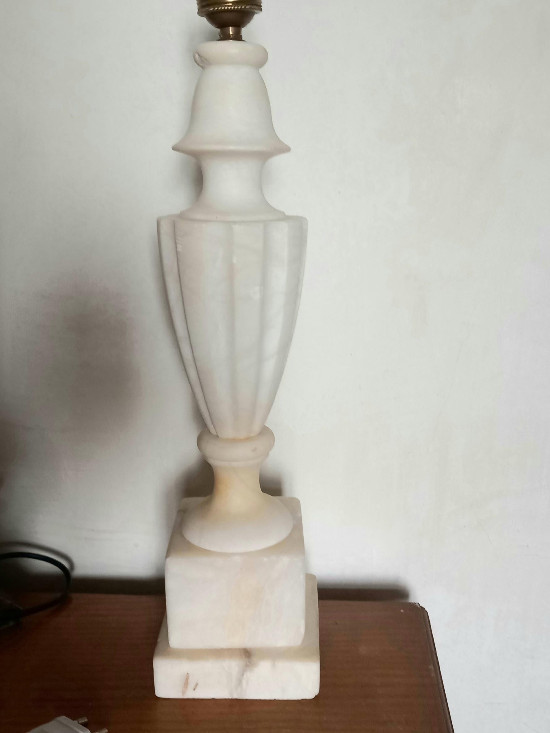 Table Lamp Alabaster or Marble White Art Deco  Large  Early 20th Century Spain For Sale 11