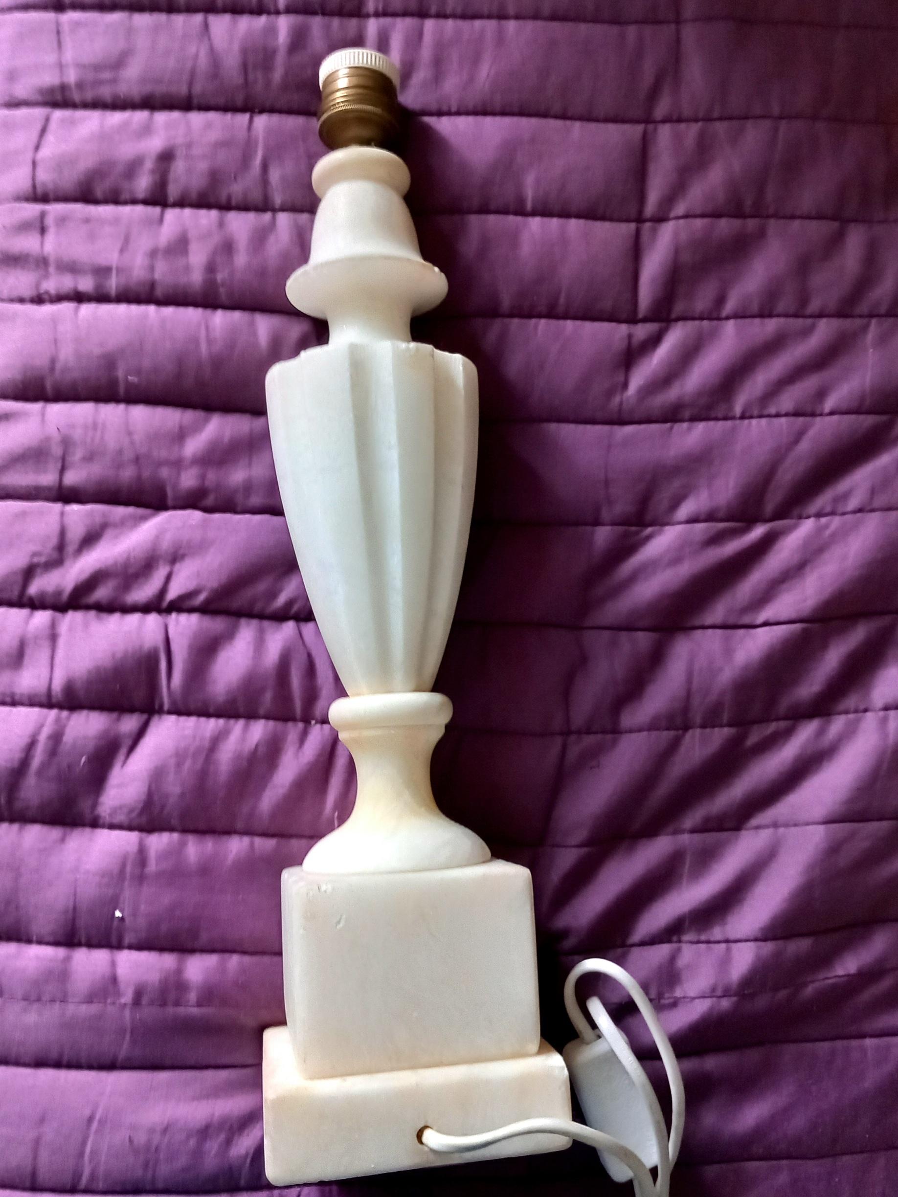 Hand-Crafted Table Lamp Alabaster or Marble White Art Deco  Large  Early 20th Century Spain For Sale